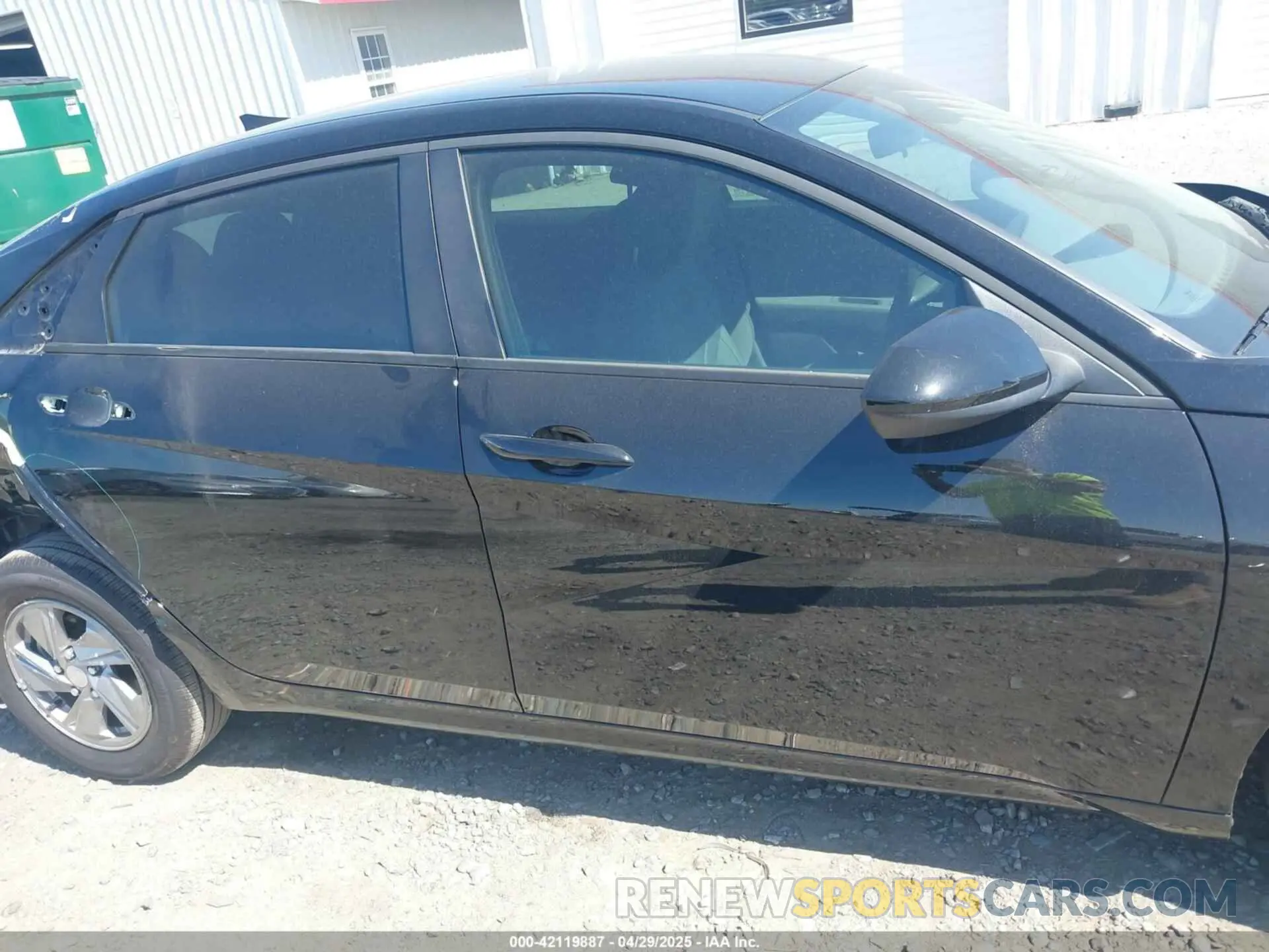 14 Фотография поврежденного автомобиля KMHLL4DG2SU860153 HYUNDAI ELANTRA 2025