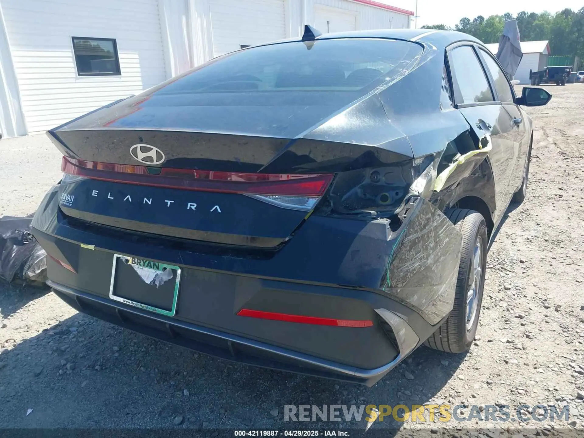 19 Фотография поврежденного автомобиля KMHLL4DG2SU860153 HYUNDAI ELANTRA 2025