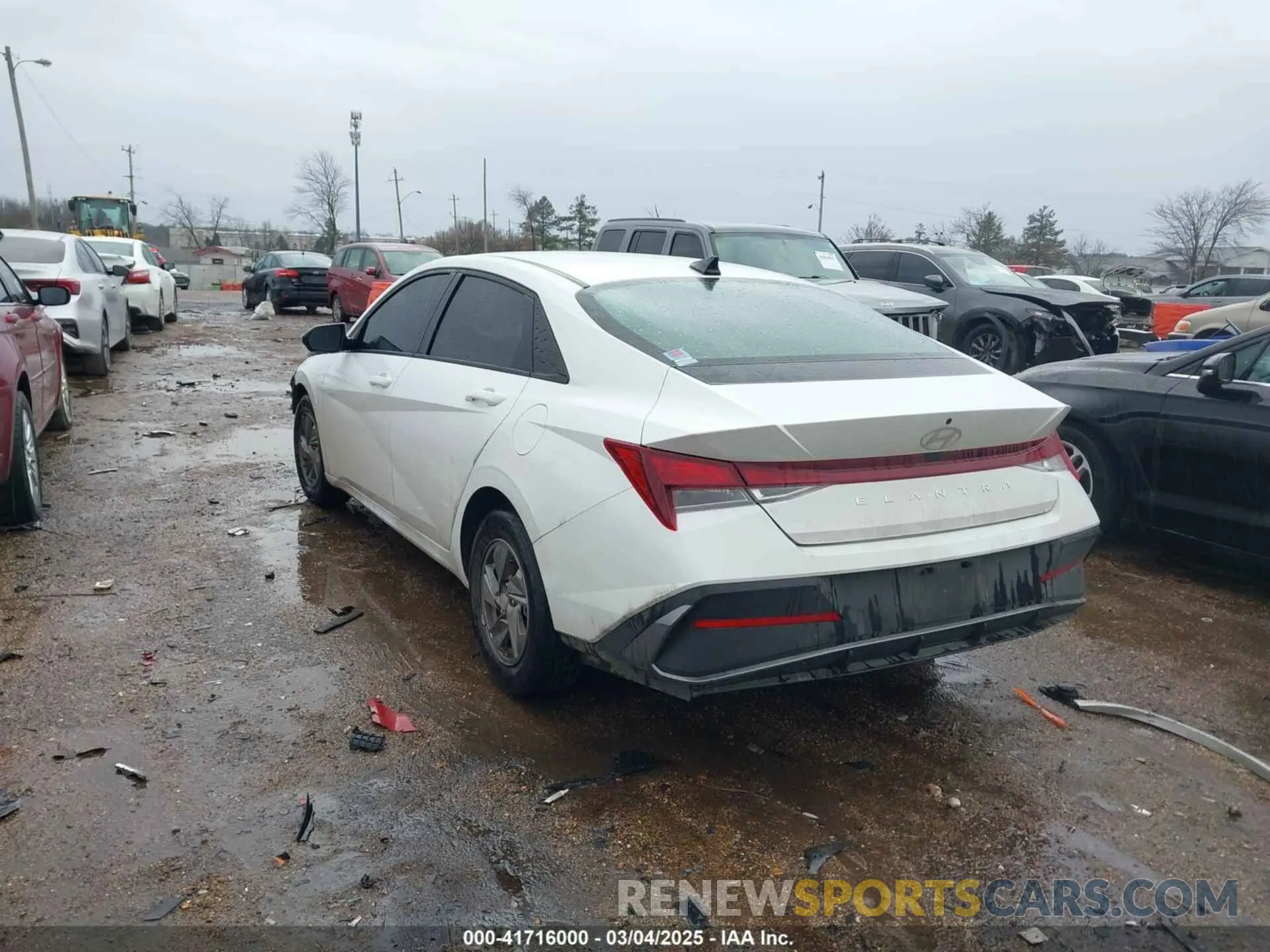3 Photograph of a damaged car KMHLL4DG2SU862095 HYUNDAI ELANTRA 2025