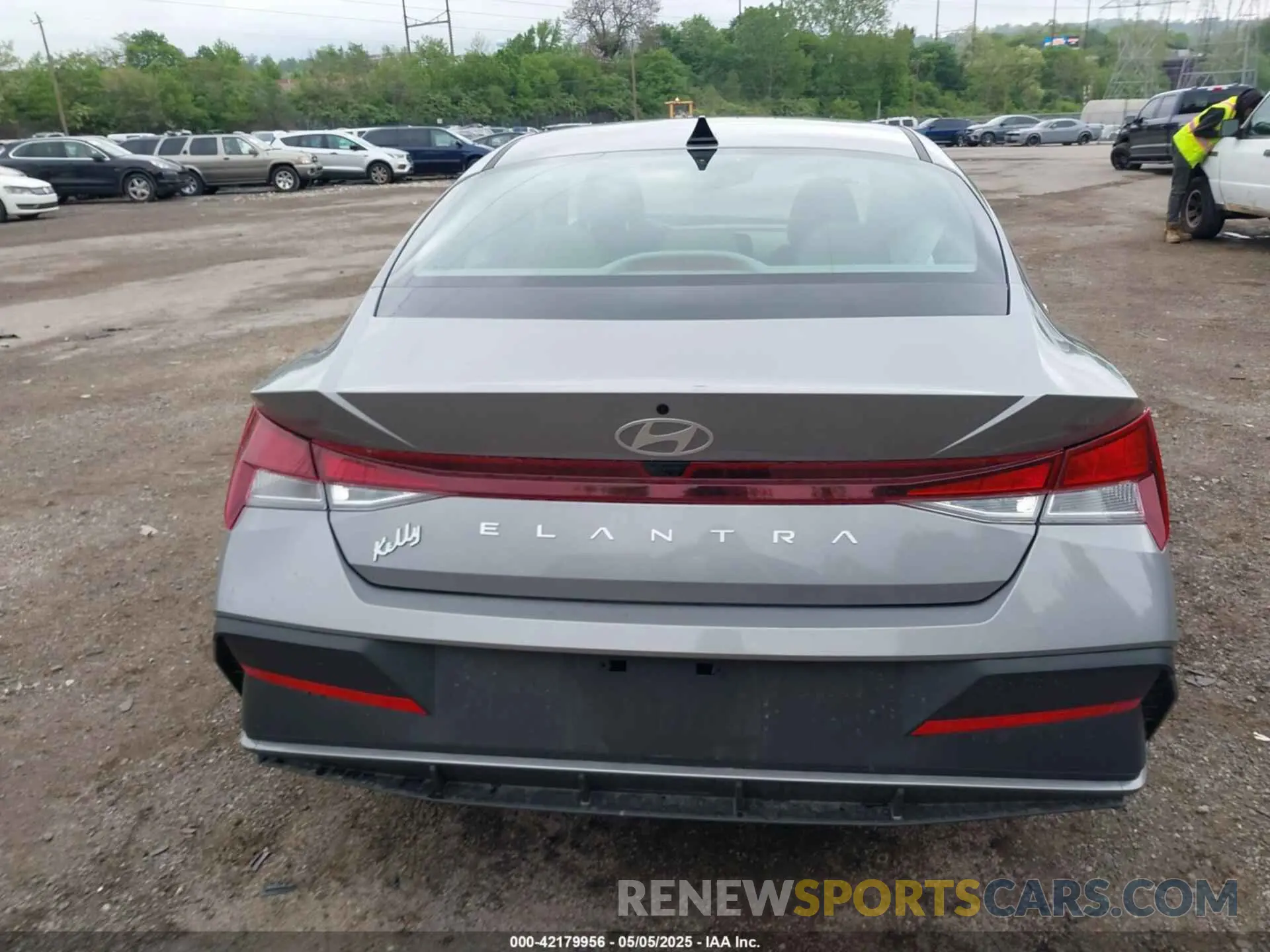 17 Фотография поврежденного автомобиля KMHLL4DG2SU938379 HYUNDAI ELANTRA 2025