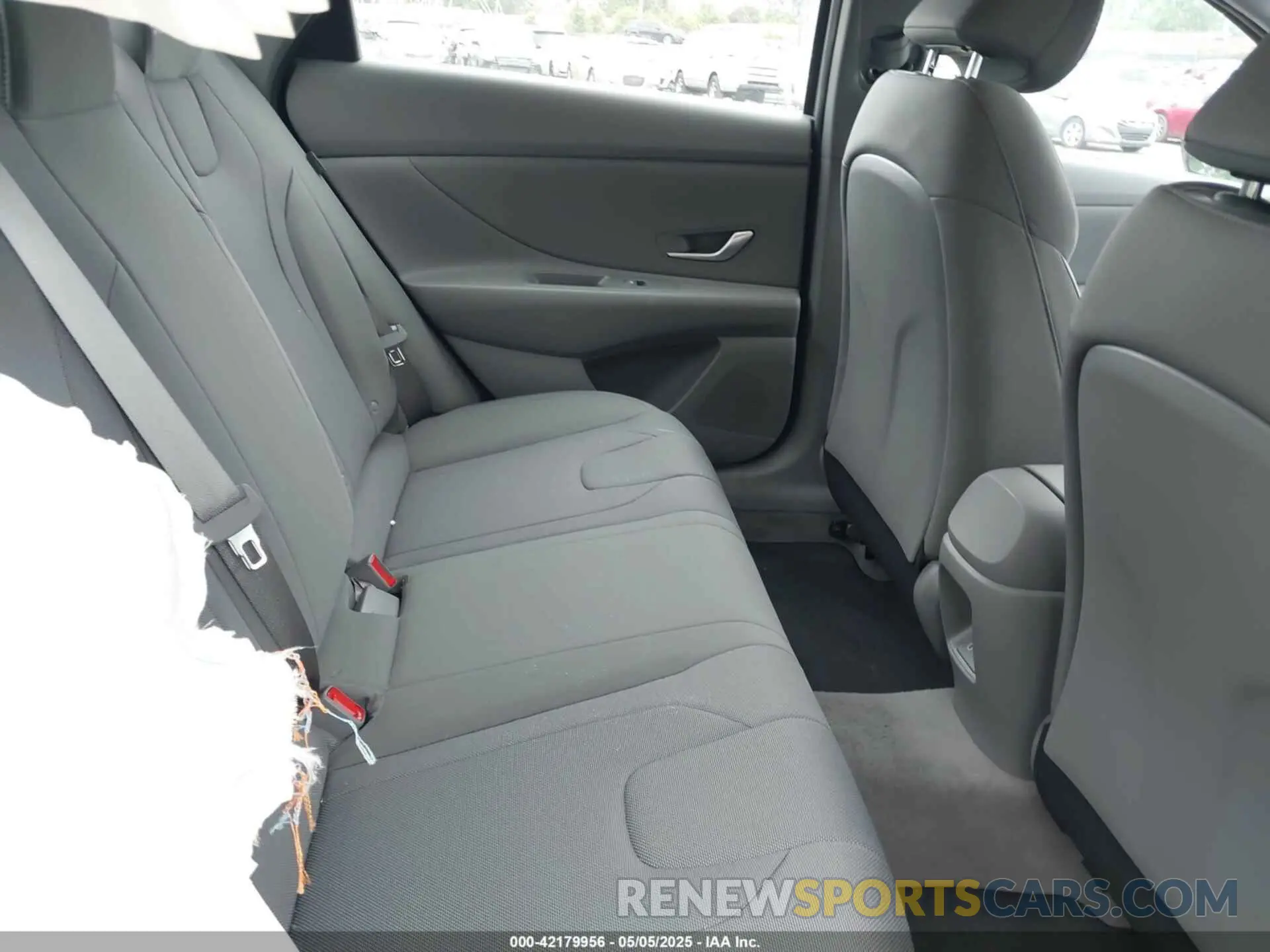 8 Фотография поврежденного автомобиля KMHLL4DG2SU938379 HYUNDAI ELANTRA 2025