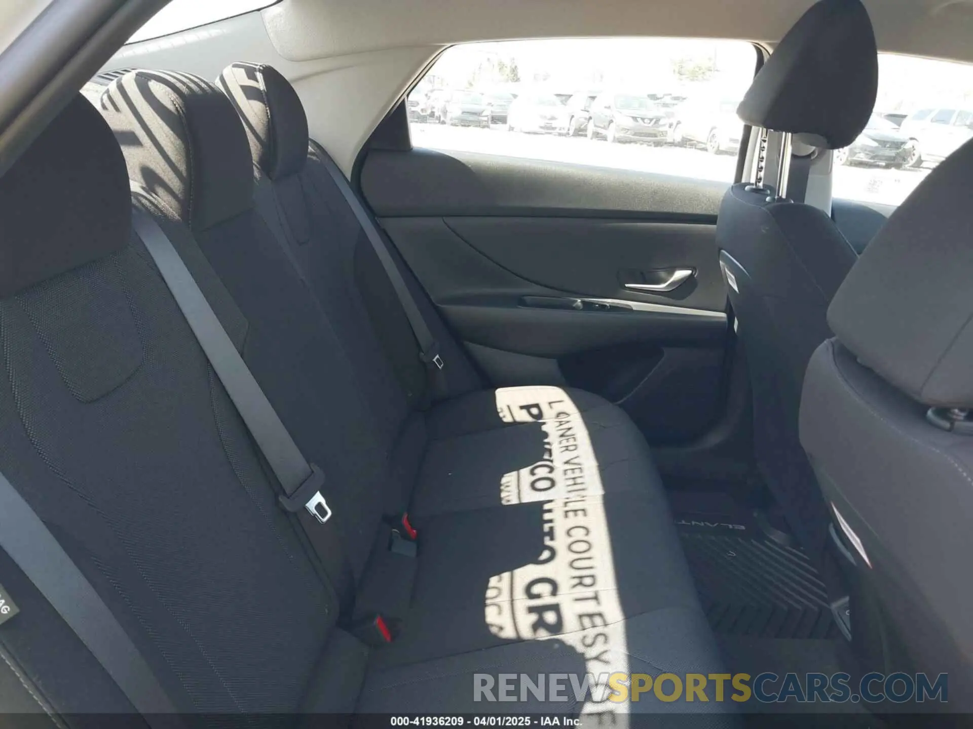 8 Photograph of a damaged car KMHLL4DG4SU897222 HYUNDAI ELANTRA 2025