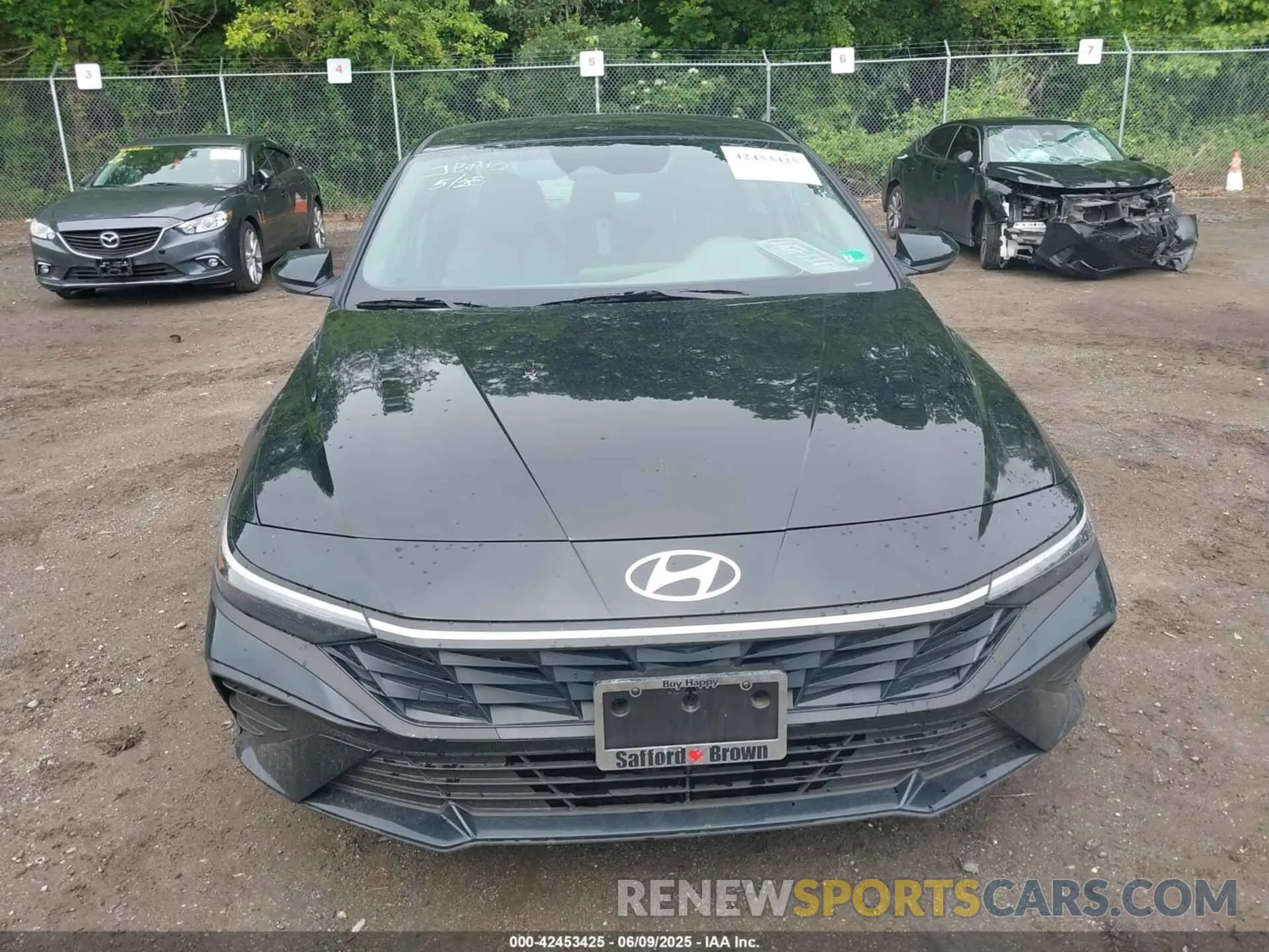 12 Photograph of a damaged car KMHLL4DG7SU886909 HYUNDAI ELANTRA 2025