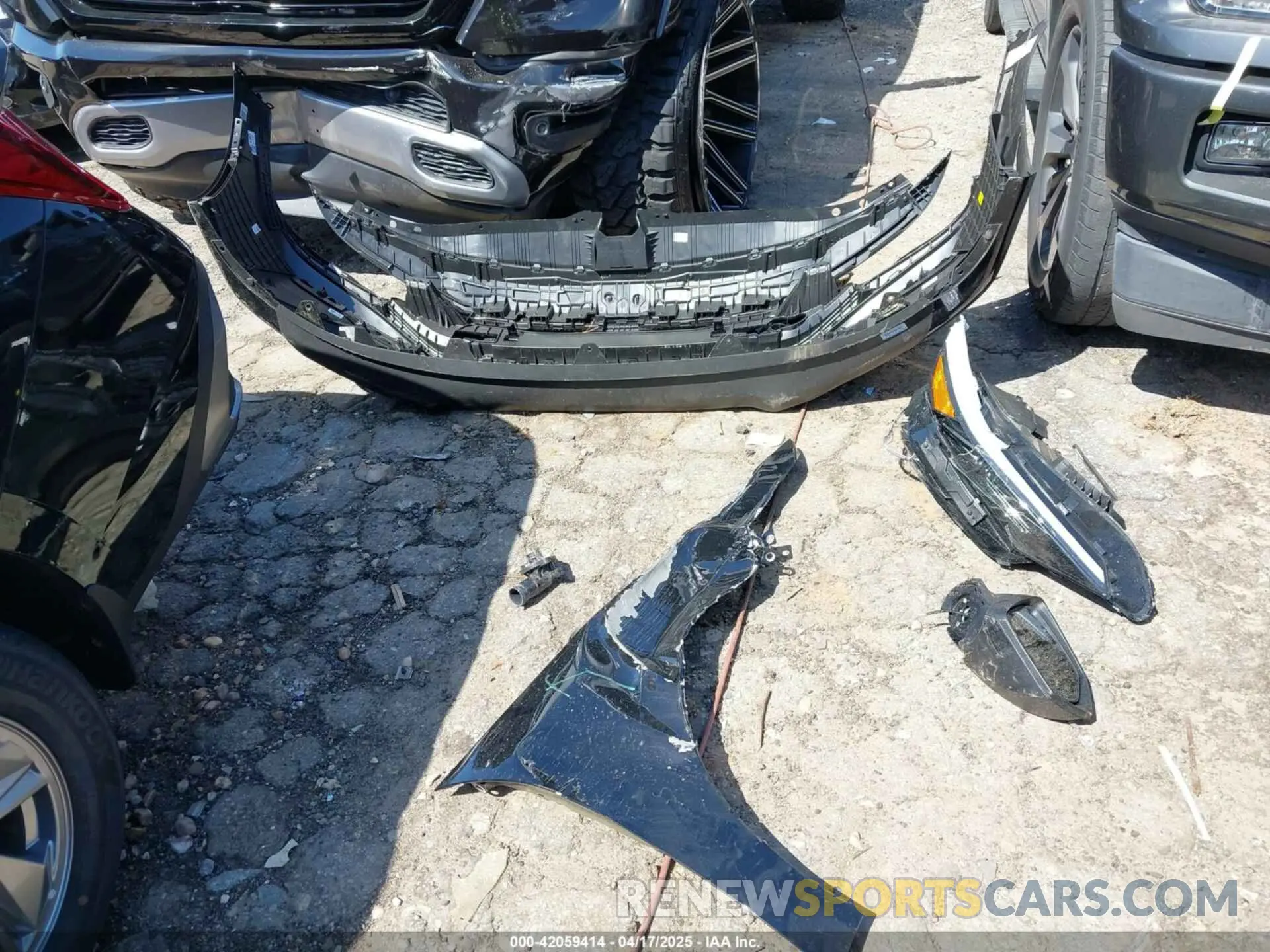 12 Photograph of a damaged car KMHLL4DG7SU942038 HYUNDAI ELANTRA 2025