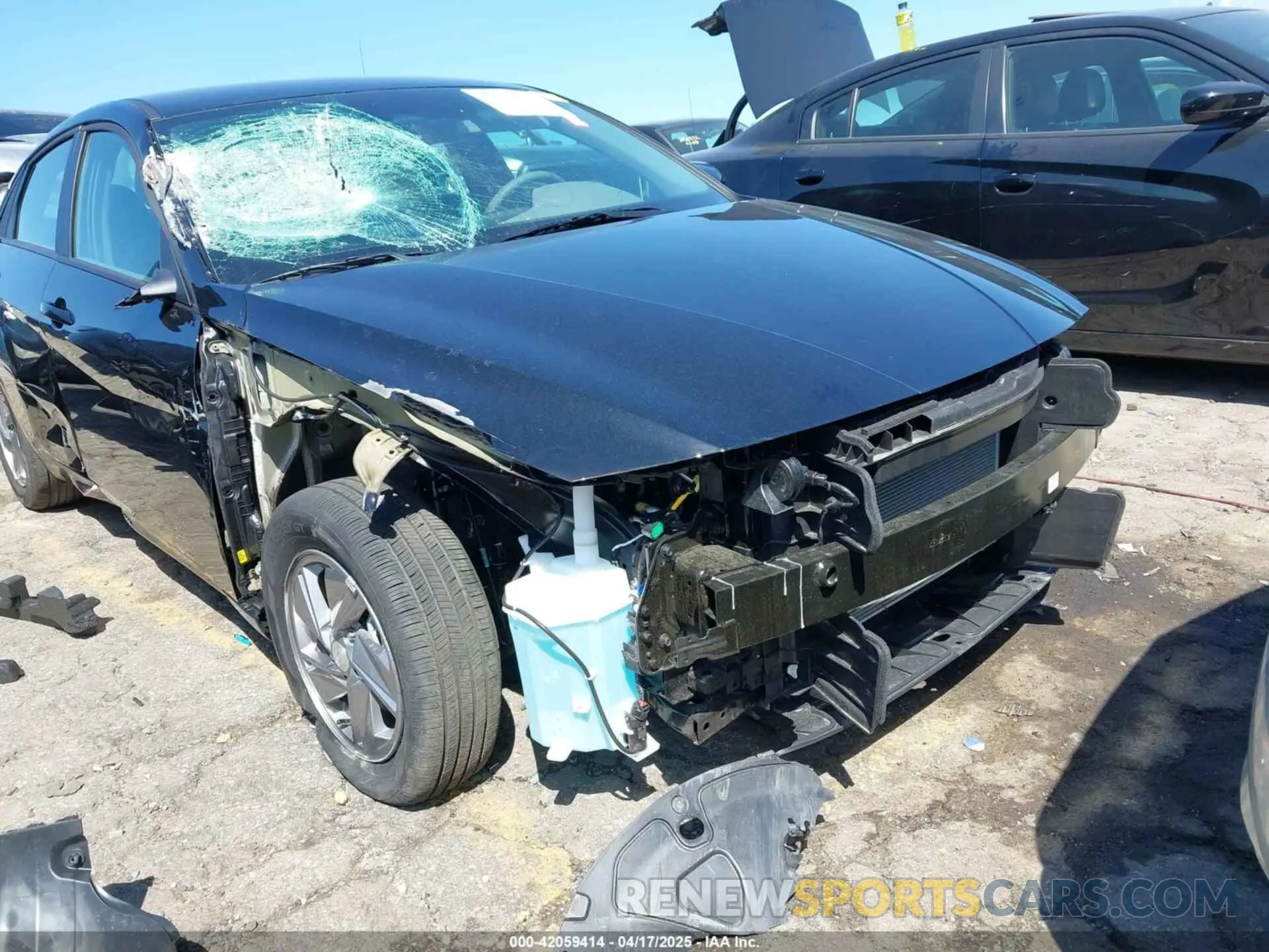 6 Photograph of a damaged car KMHLL4DG7SU942038 HYUNDAI ELANTRA 2025