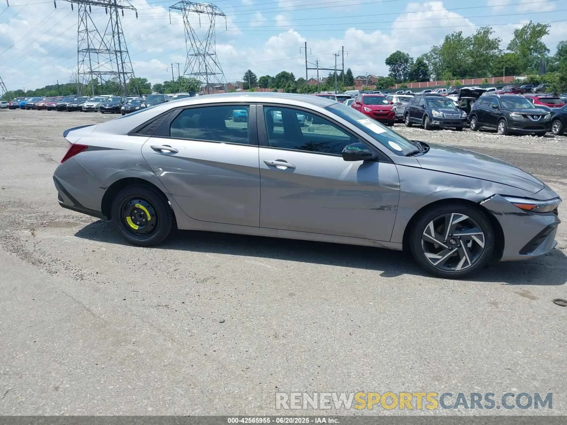 14 Photograph of a damaged car KMHLM4DG0SU955999 HYUNDAI ELANTRA 2025