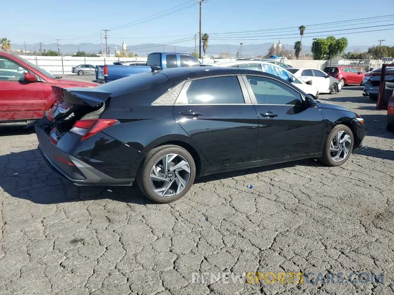 3 Photograph of a damaged car KMHLM4DG3SU869537 HYUNDAI ELANTRA 2025
