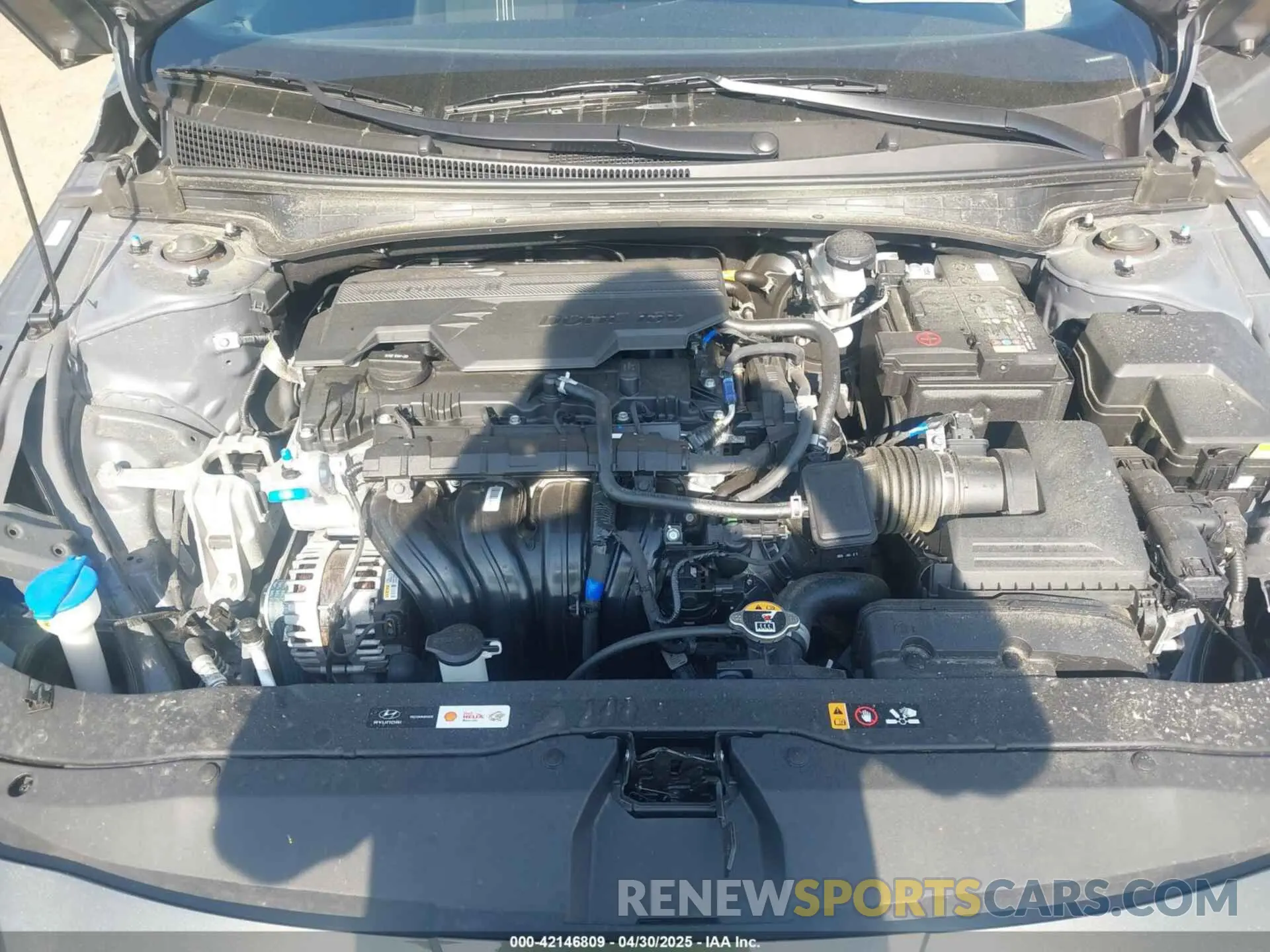 10 Photograph of a damaged car KMHLM4DG4SU894527 HYUNDAI ELANTRA 2025