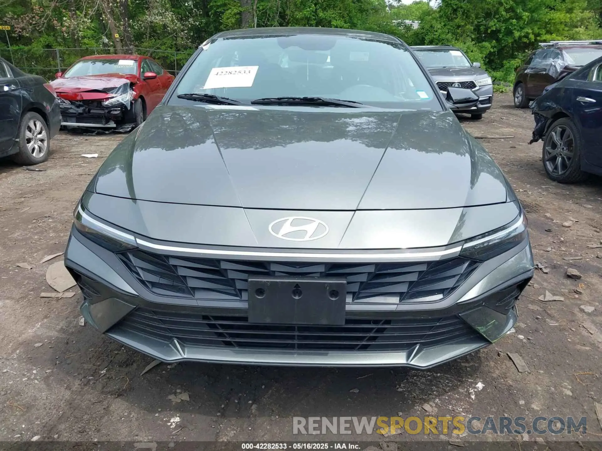 13 Photograph of a damaged car KMHLM4DG8SU874703 HYUNDAI ELANTRA 2025