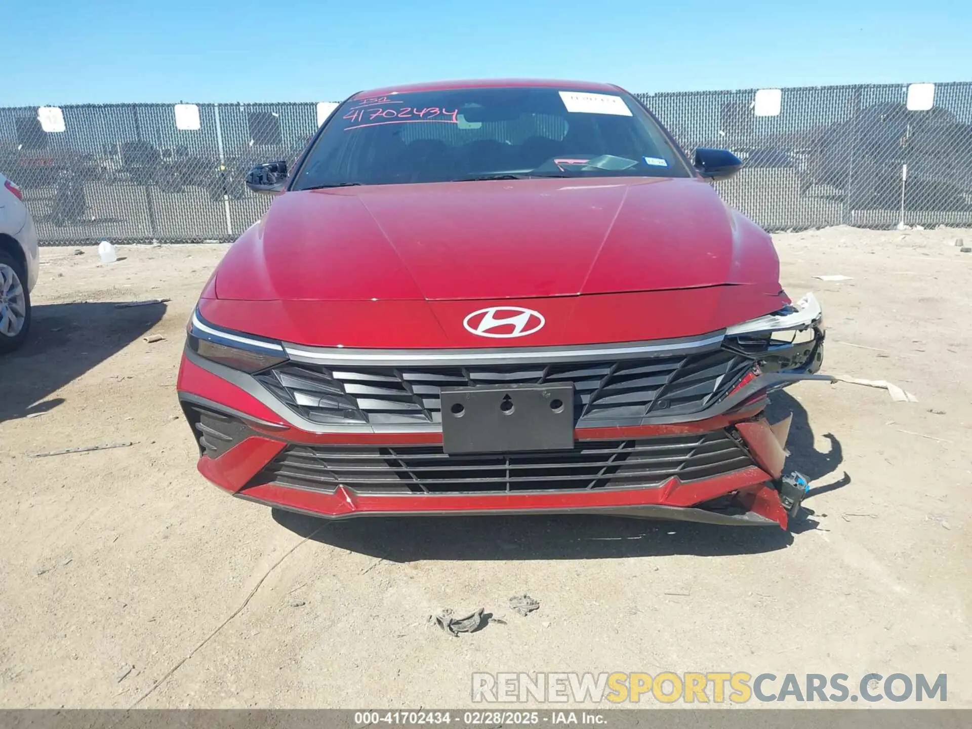 12 Фотография поврежденного автомобиля KMHLM4DG8SU877861 HYUNDAI ELANTRA 2025