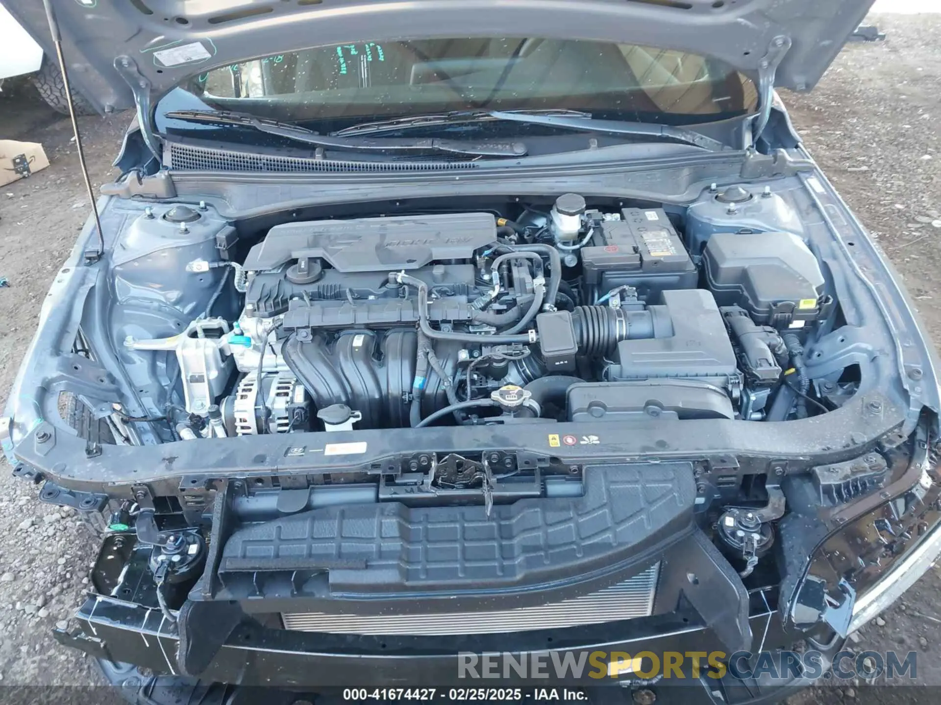 10 Photograph of a damaged car KMHLM4DG9SU869378 HYUNDAI ELANTRA 2025