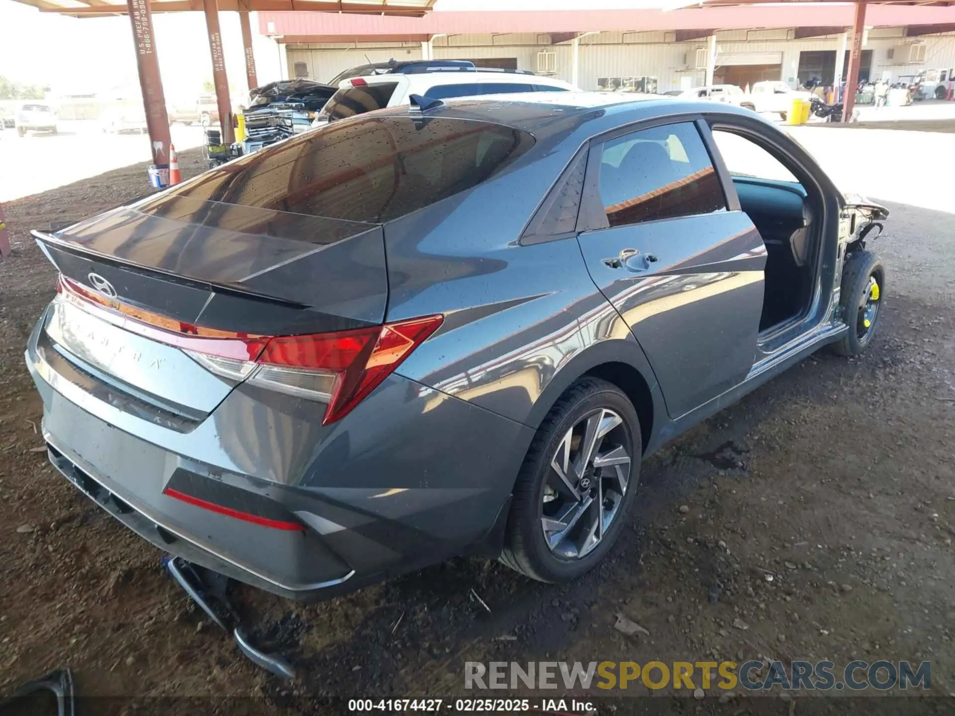4 Photograph of a damaged car KMHLM4DG9SU869378 HYUNDAI ELANTRA 2025