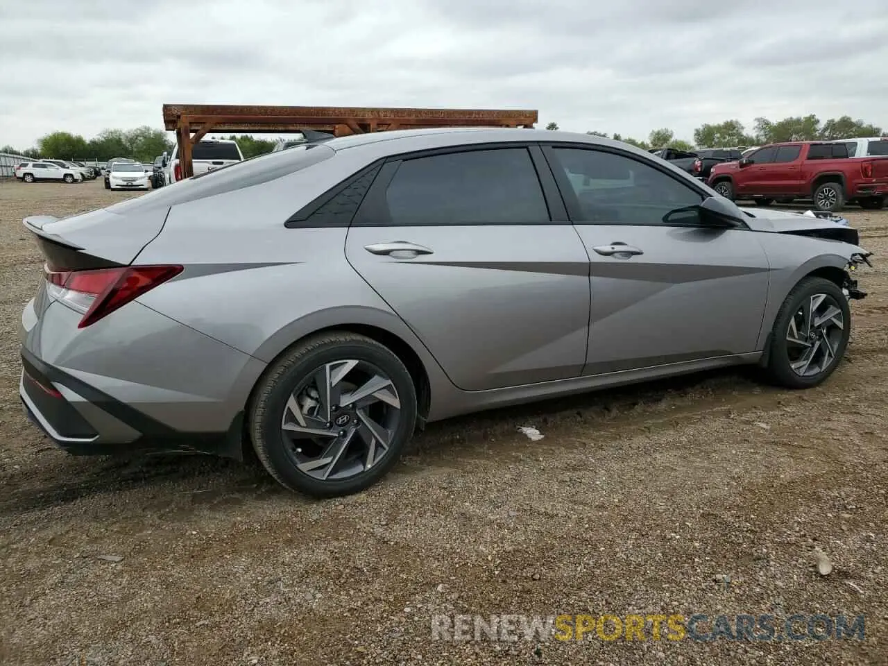 3 Фотография поврежденного автомобиля KMHLM4DG9SU881448 HYUNDAI ELANTRA 2025
