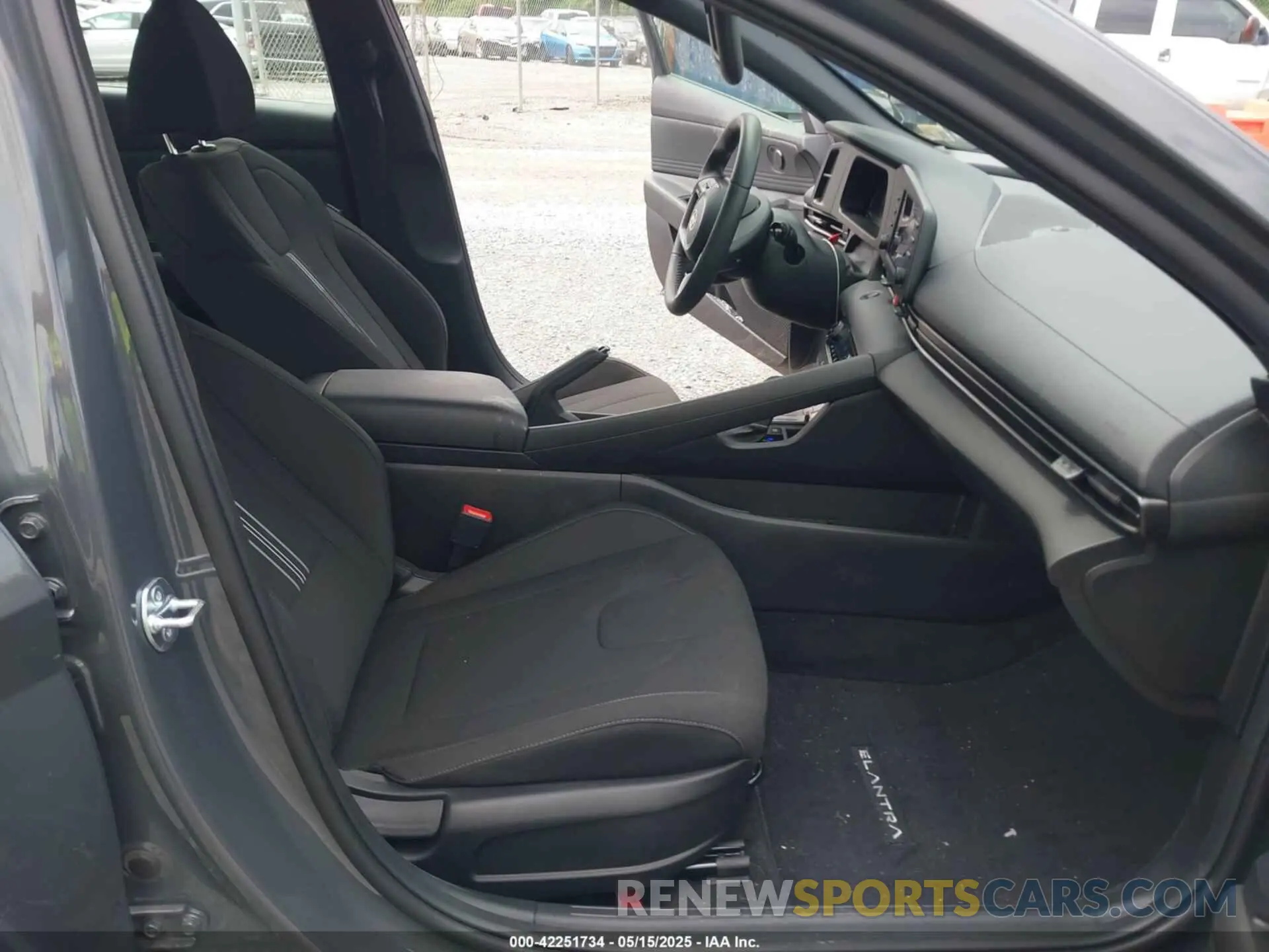 5 Фотография поврежденного автомобиля KMHLM4DG9SU895317 HYUNDAI ELANTRA 2025