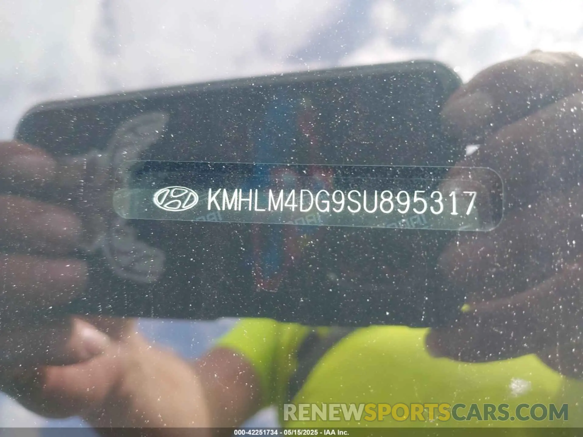 9 Фотография поврежденного автомобиля KMHLM4DG9SU895317 HYUNDAI ELANTRA 2025