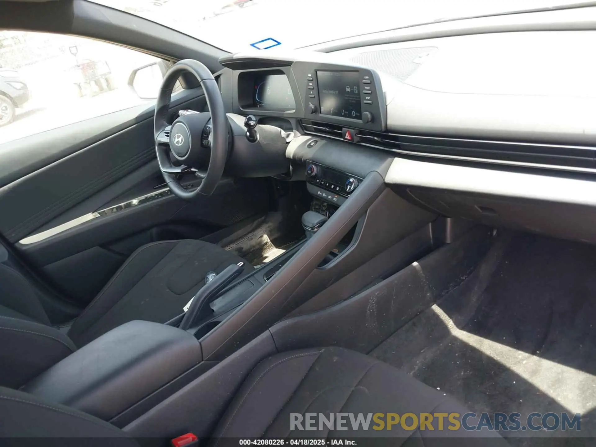 5 Фотография поврежденного автомобиля KMHLM4DGXSU863623 HYUNDAI ELANTRA 2025