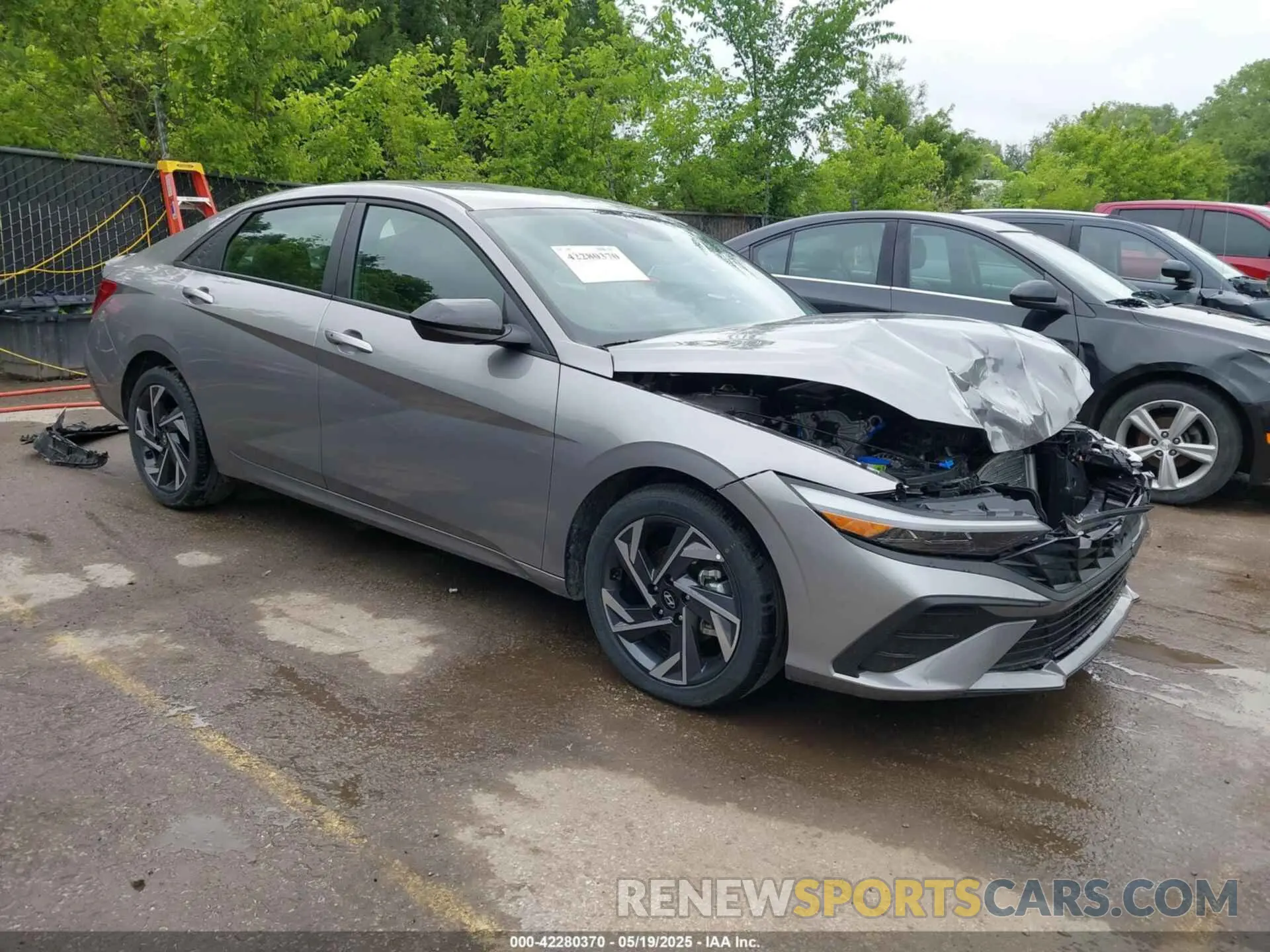 1 Photograph of a damaged car KMHLM4DGXSU879076 HYUNDAI ELANTRA 2025