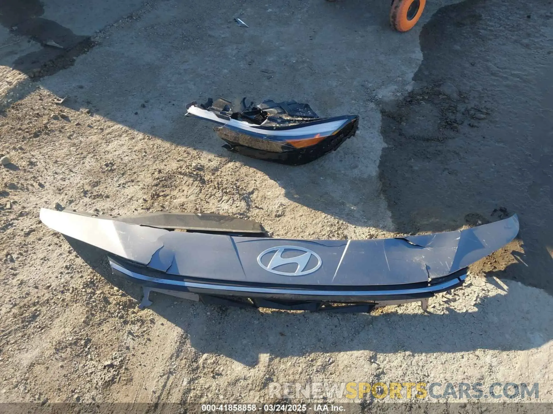12 Фотография поврежденного автомобиля KMHLM4DGXSU905482 HYUNDAI ELANTRA 2025