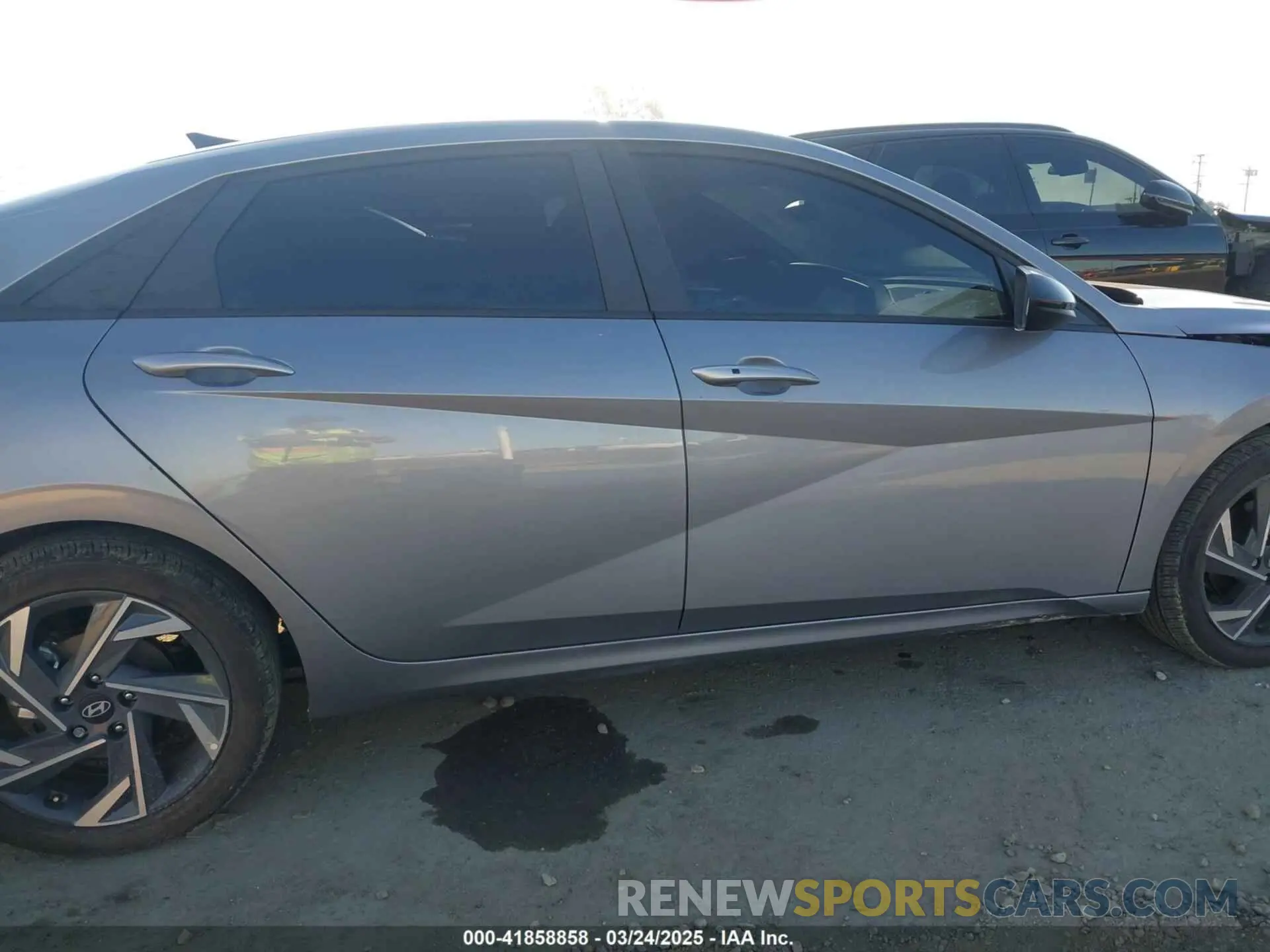 14 Фотография поврежденного автомобиля KMHLM4DGXSU905482 HYUNDAI ELANTRA 2025