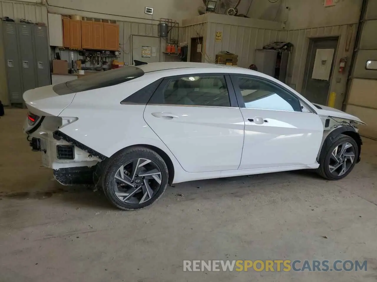 3 Фотография поврежденного автомобиля KMHLN4DJ4SU125373 HYUNDAI ELANTRA 2025