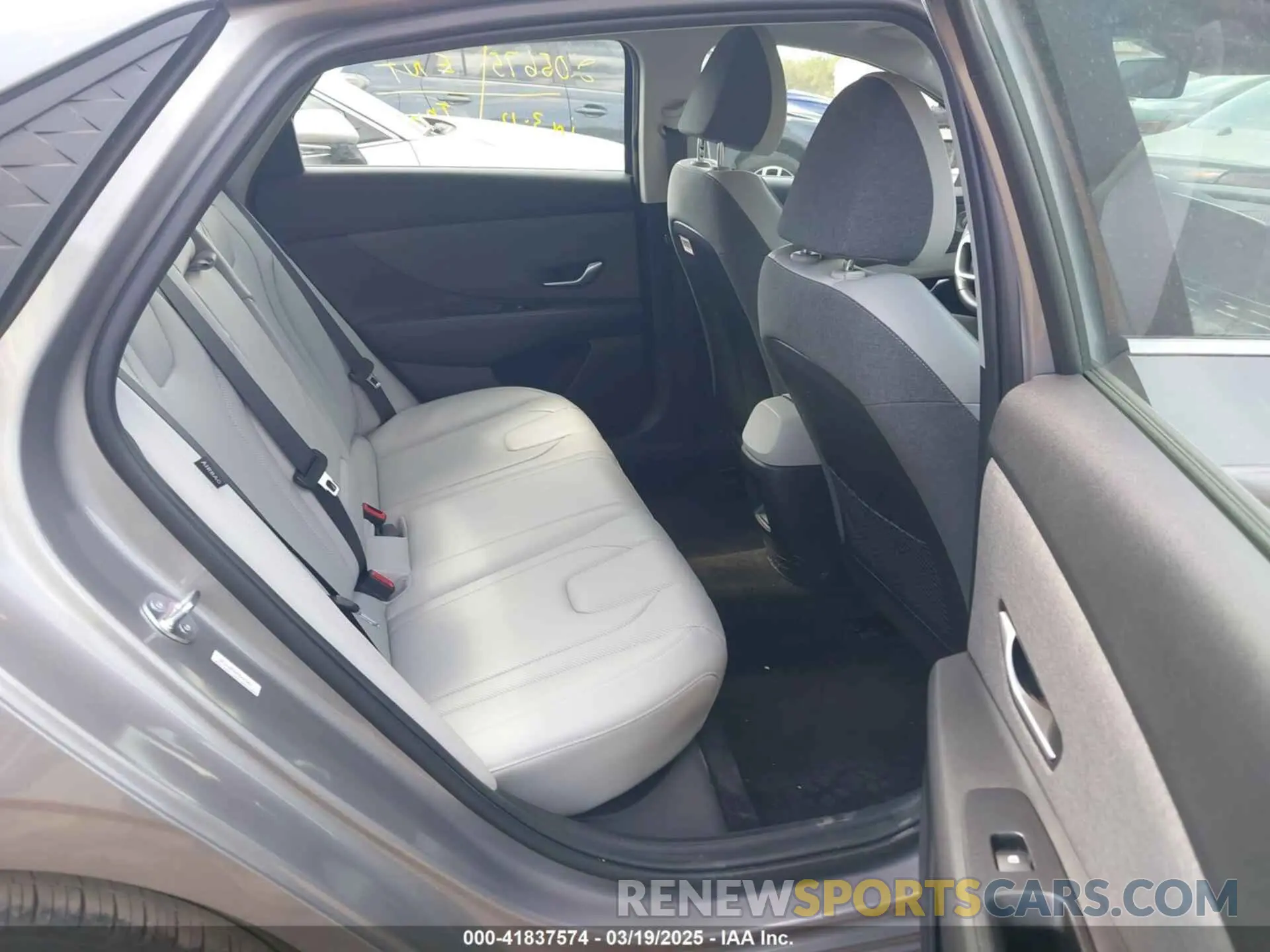 8 Фотография поврежденного автомобиля KMHLP4DG0SU874718 HYUNDAI ELANTRA 2025