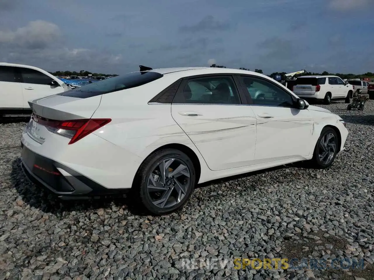 3 Photograph of a damaged car KMHLP4DG0SU903540 HYUNDAI ELANTRA 2025