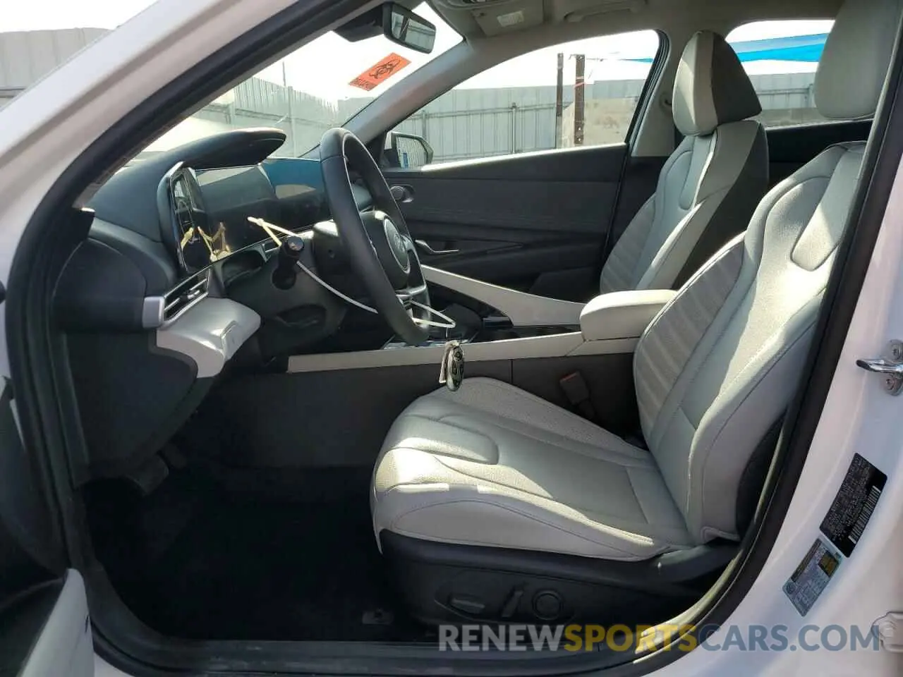 7 Photograph of a damaged car KMHLP4DG0SU903540 HYUNDAI ELANTRA 2025