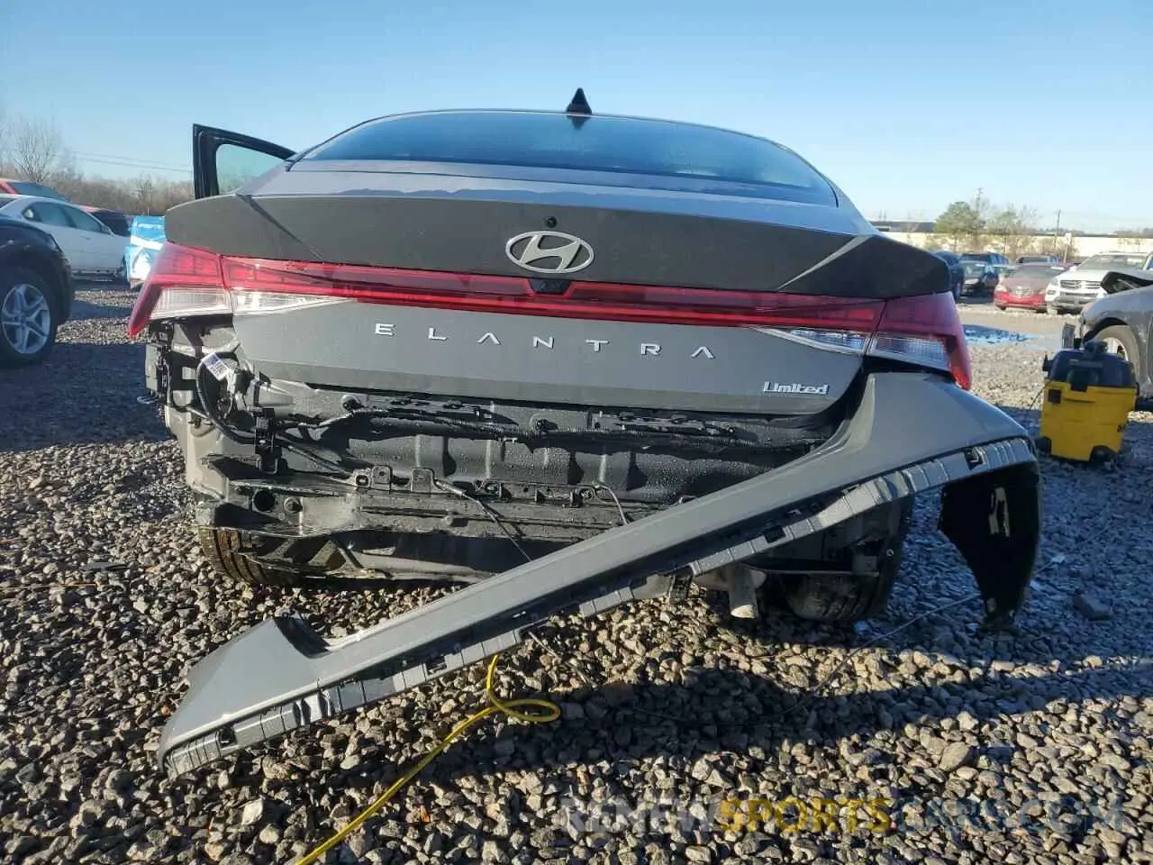 6 Photograph of a damaged car KMHLP4DG3SU869772 HYUNDAI ELANTRA 2025