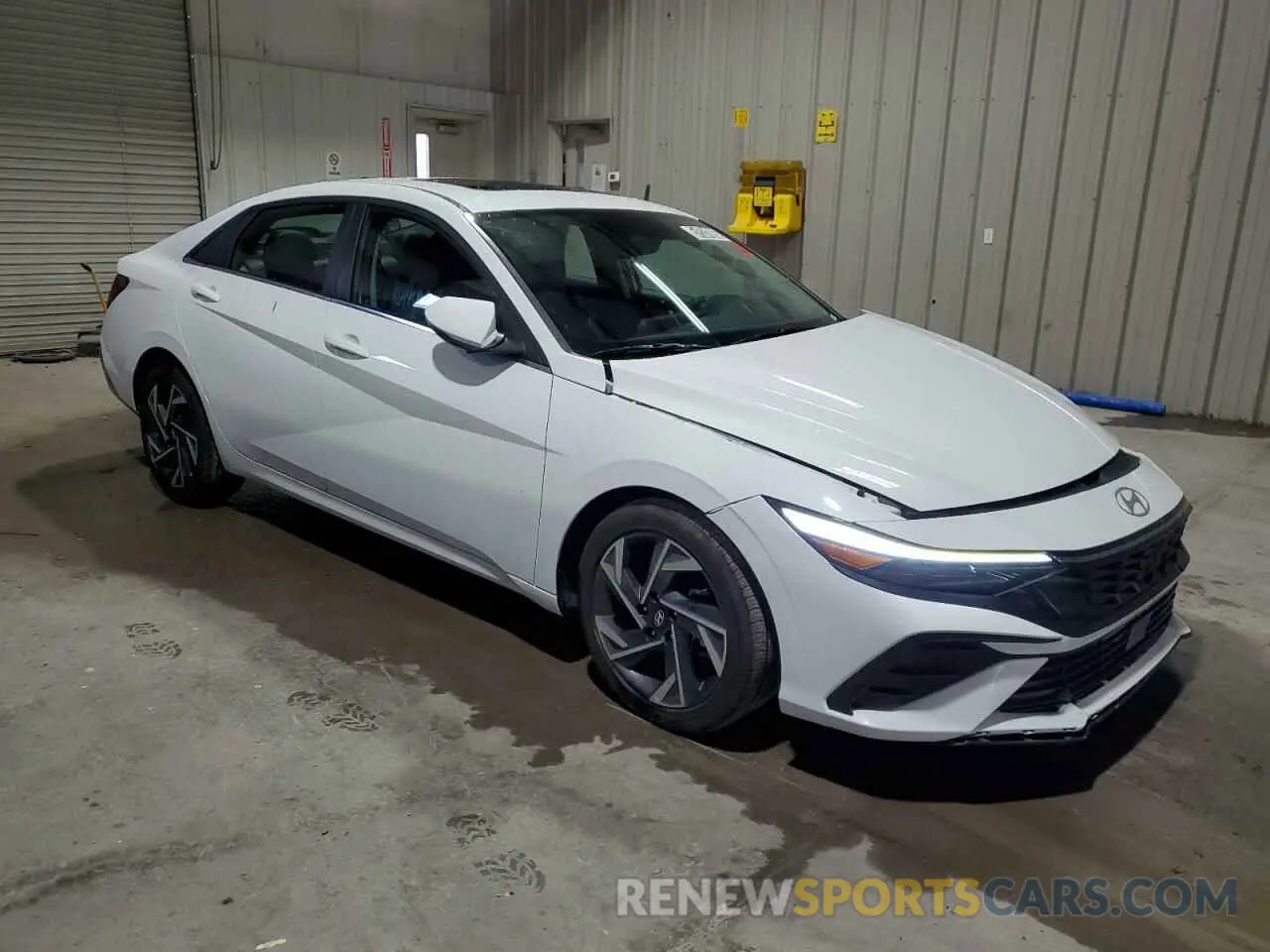 4 Фотография поврежденного автомобиля KMHLP4DG3SU908375 HYUNDAI ELANTRA 2025