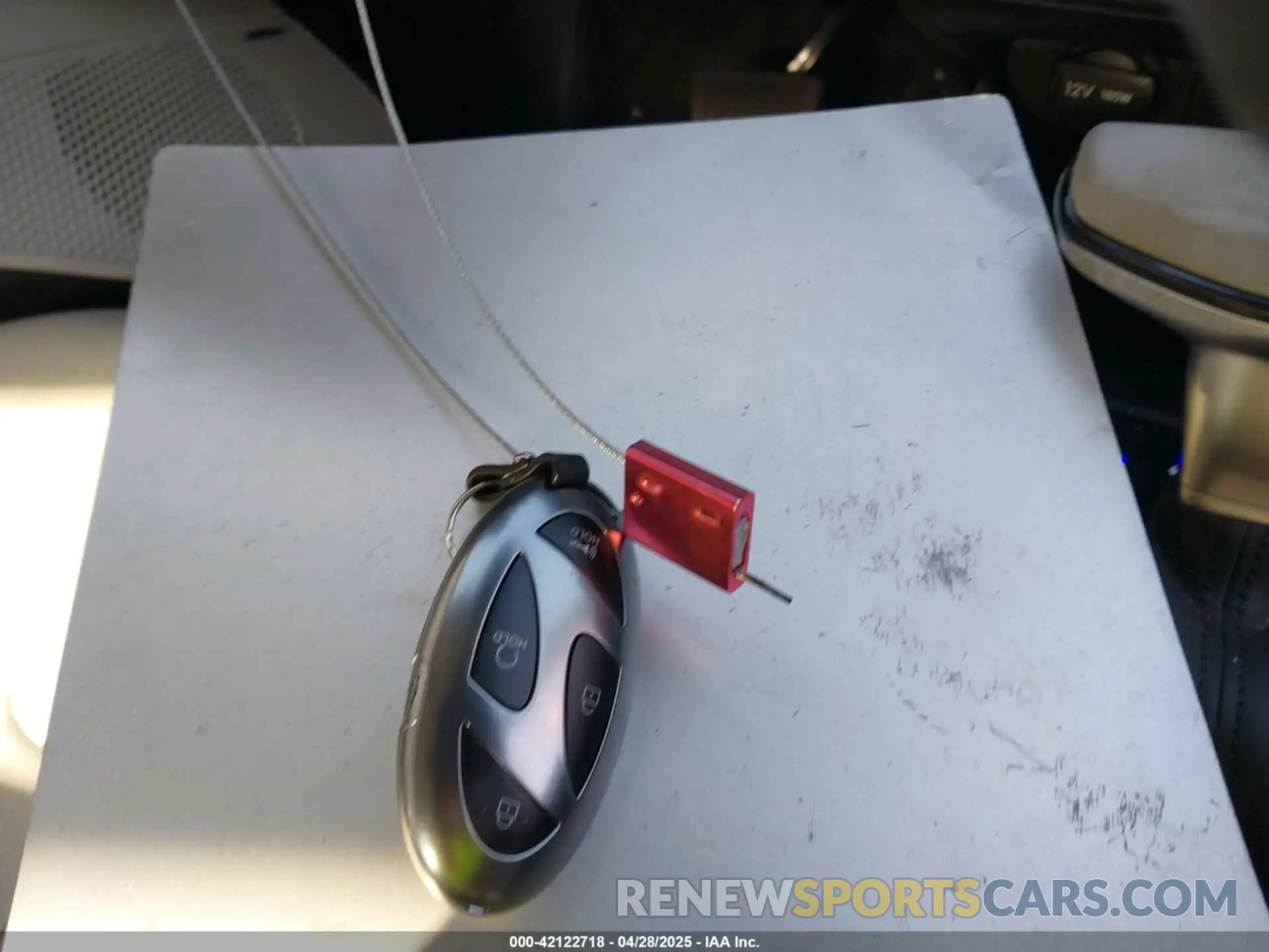11 Photograph of a damaged car KMHLP4DG4SU865973 HYUNDAI ELANTRA 2025