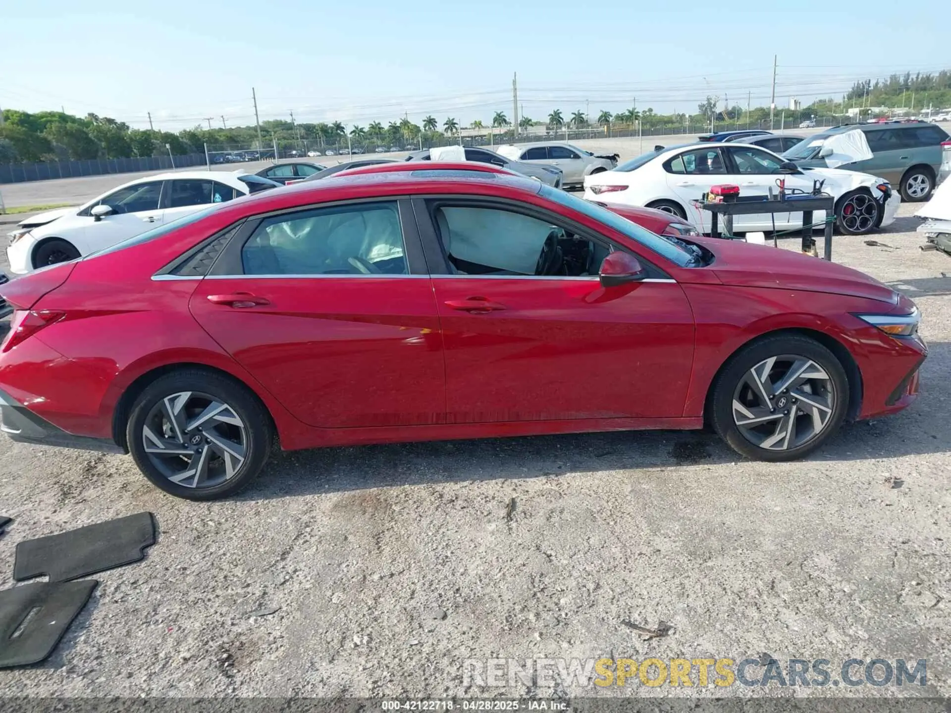 13 Photograph of a damaged car KMHLP4DG4SU865973 HYUNDAI ELANTRA 2025