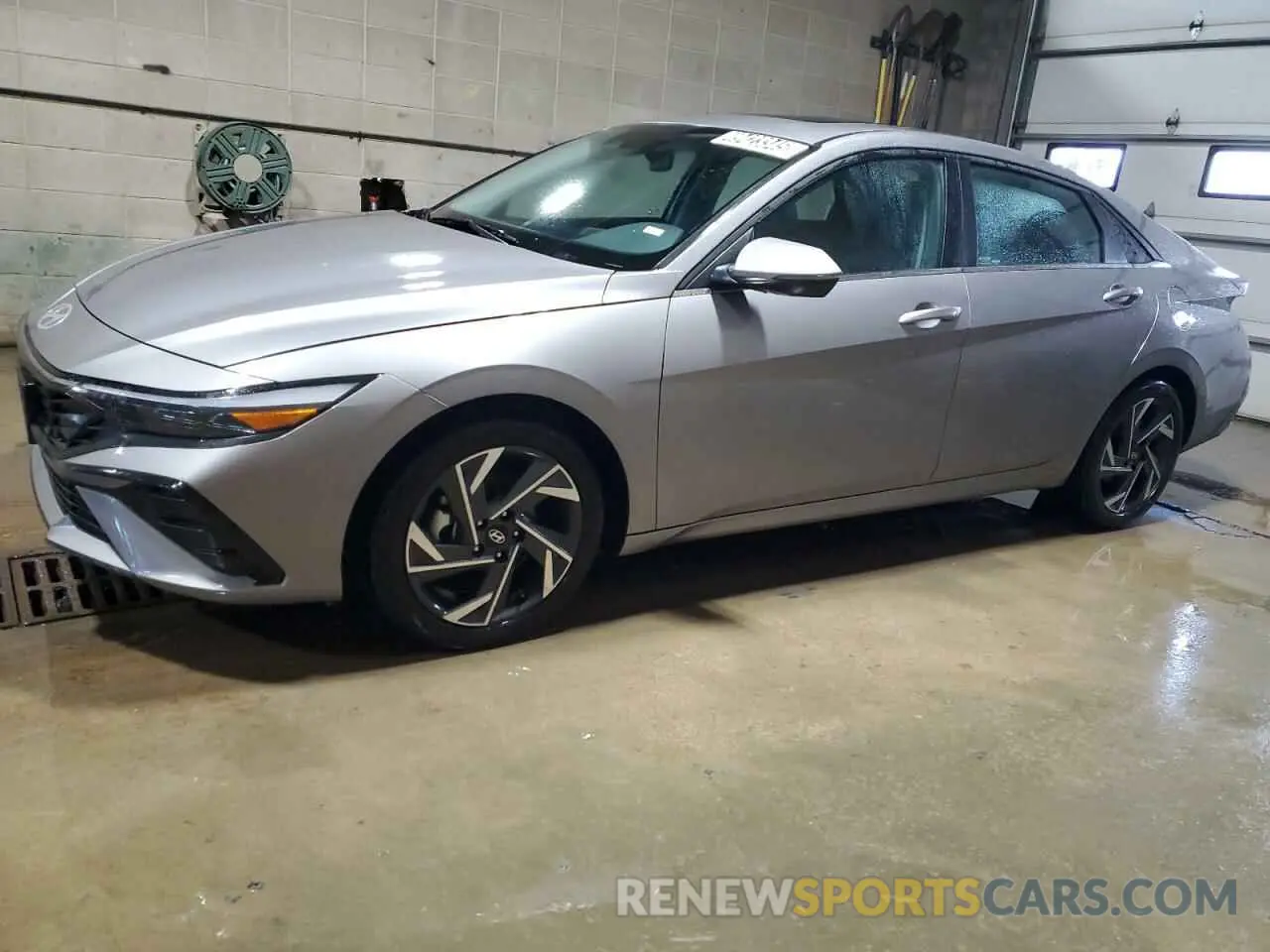 1 Фотография поврежденного автомобиля KMHLP4DG4SU875466 HYUNDAI ELANTRA 2025