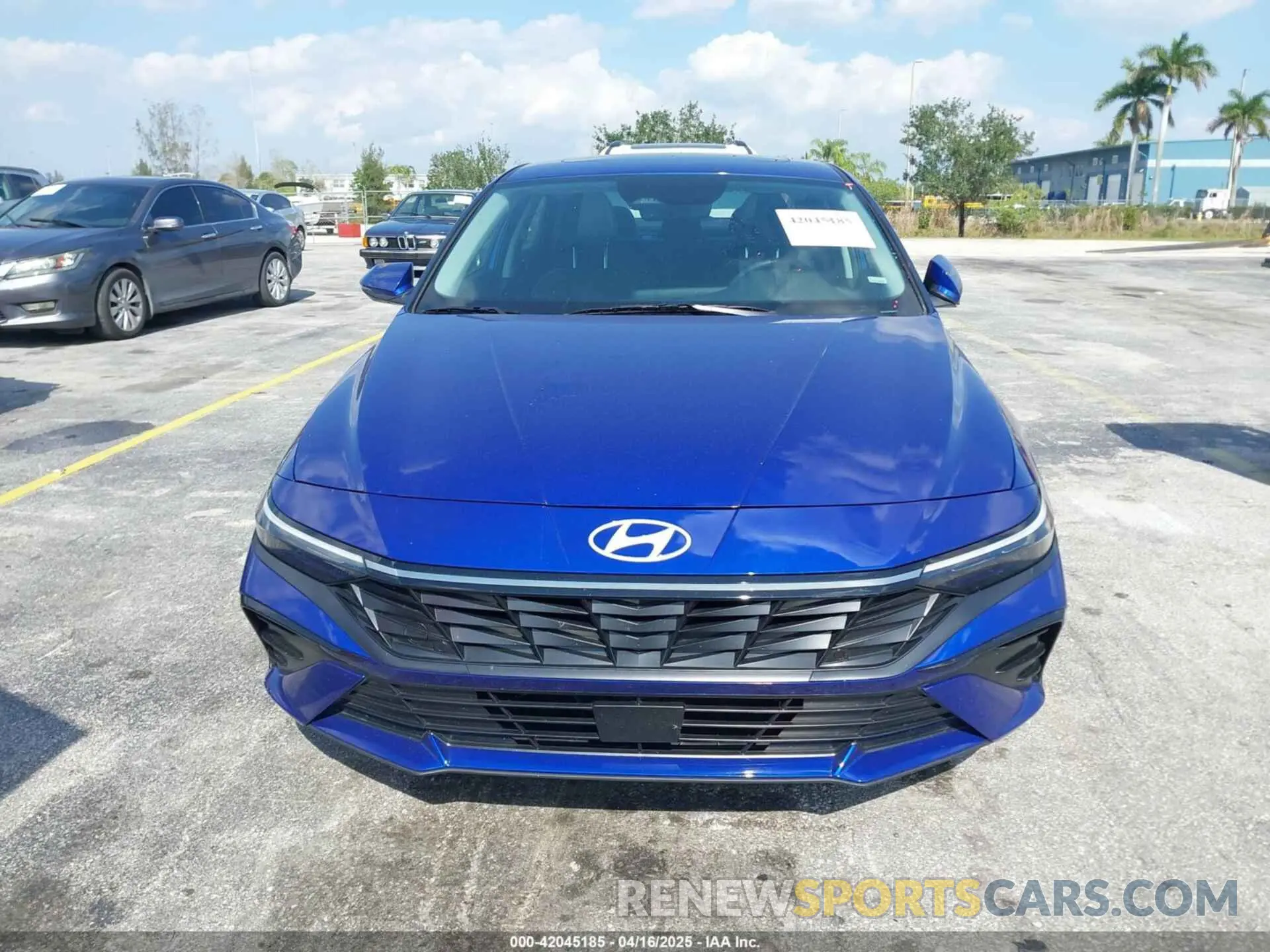12 Photograph of a damaged car KMHLP4DG6SU863545 HYUNDAI ELANTRA 2025