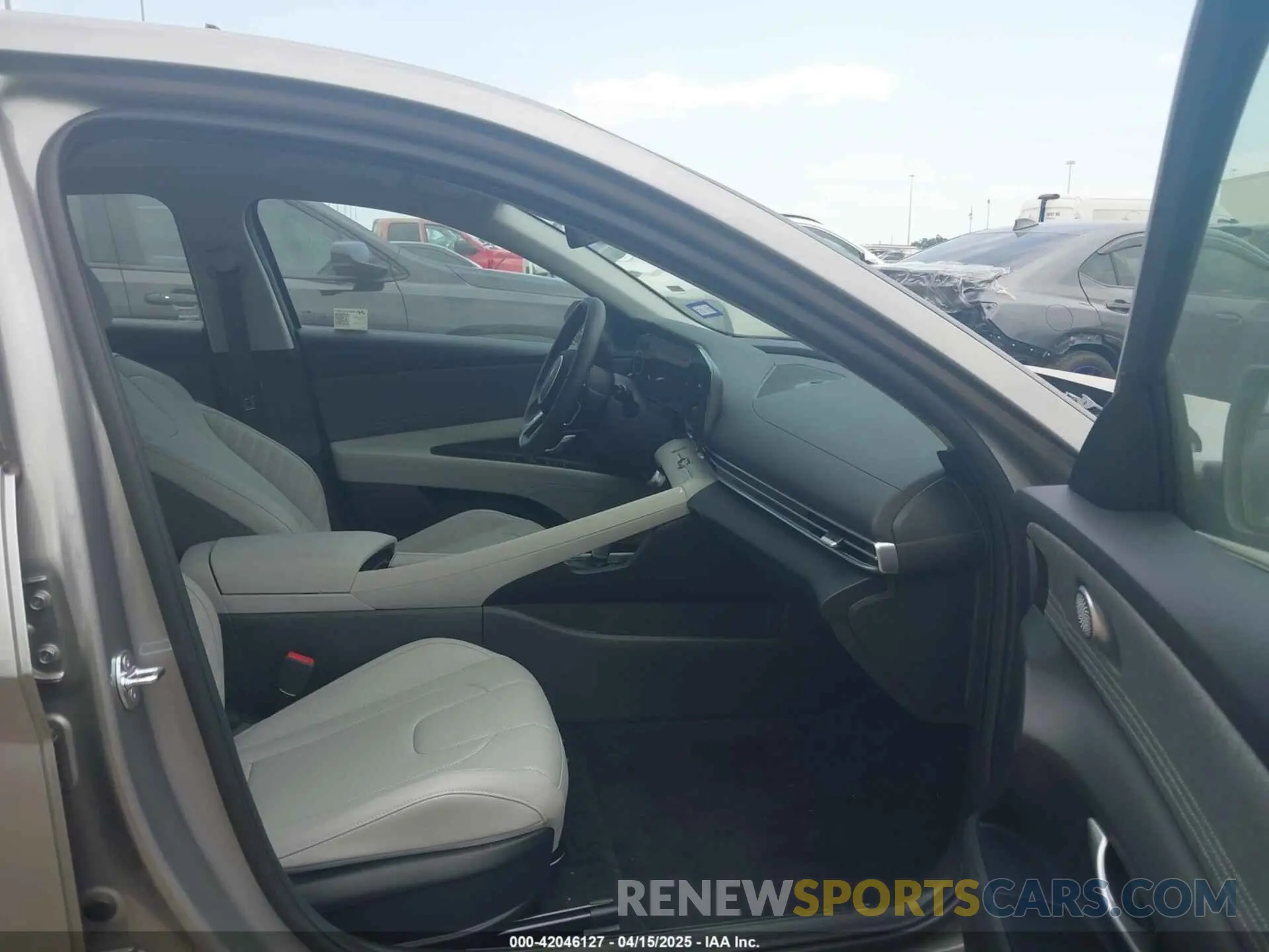 5 Фотография поврежденного автомобиля KMHLP4DG6SU956579 HYUNDAI ELANTRA 2025