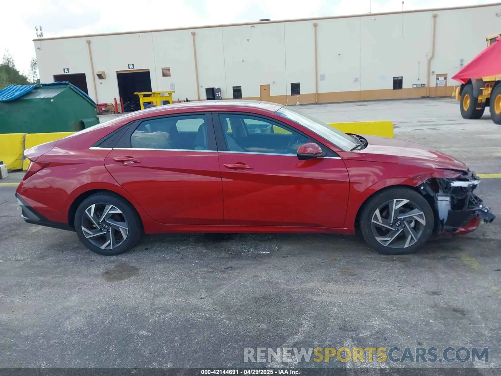 13 Photograph of a damaged car KMHLP4DG7SU888812 HYUNDAI ELANTRA 2025