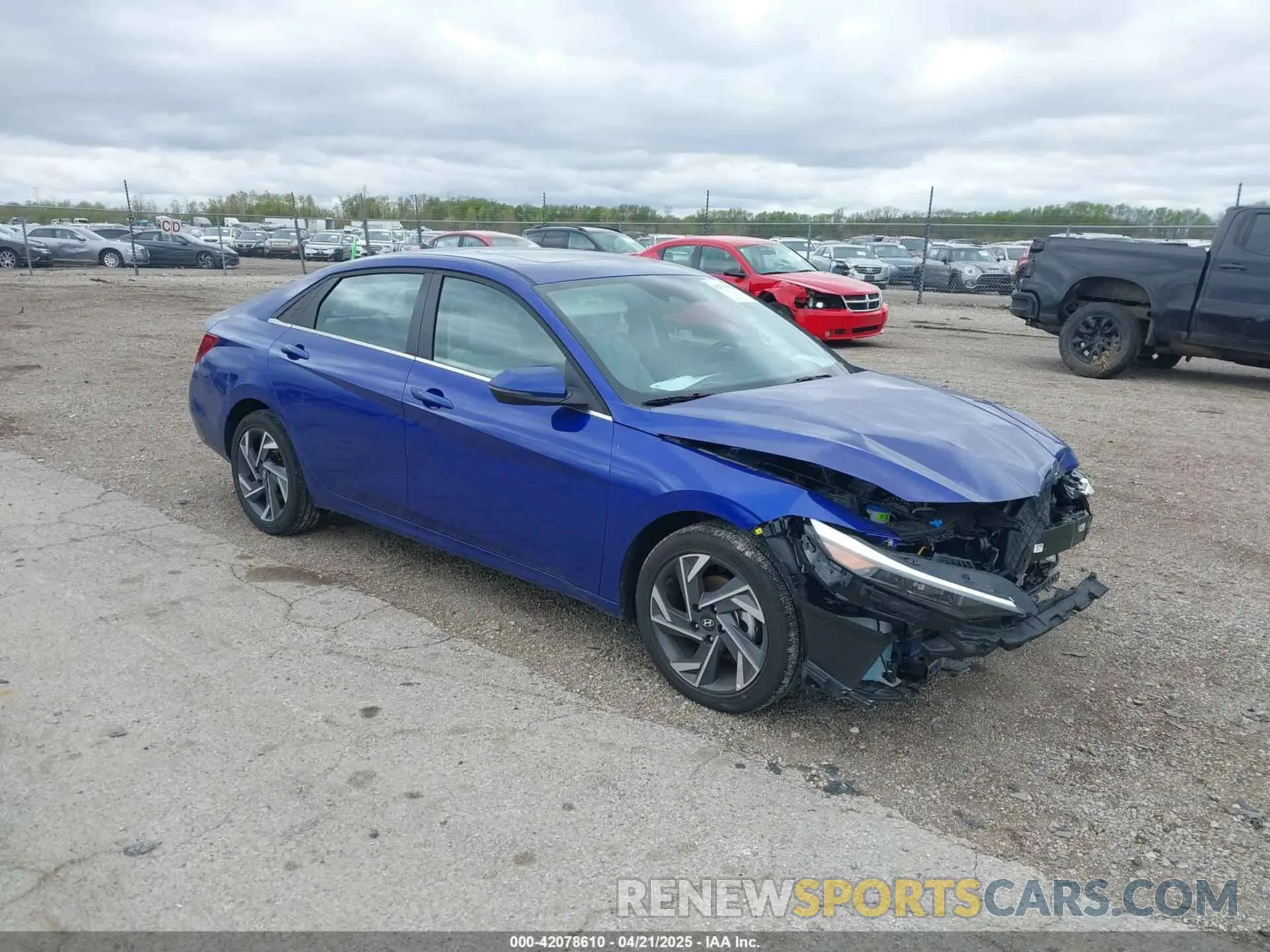 1 Photograph of a damaged car KMHLP4DG8SU894375 HYUNDAI ELANTRA 2025