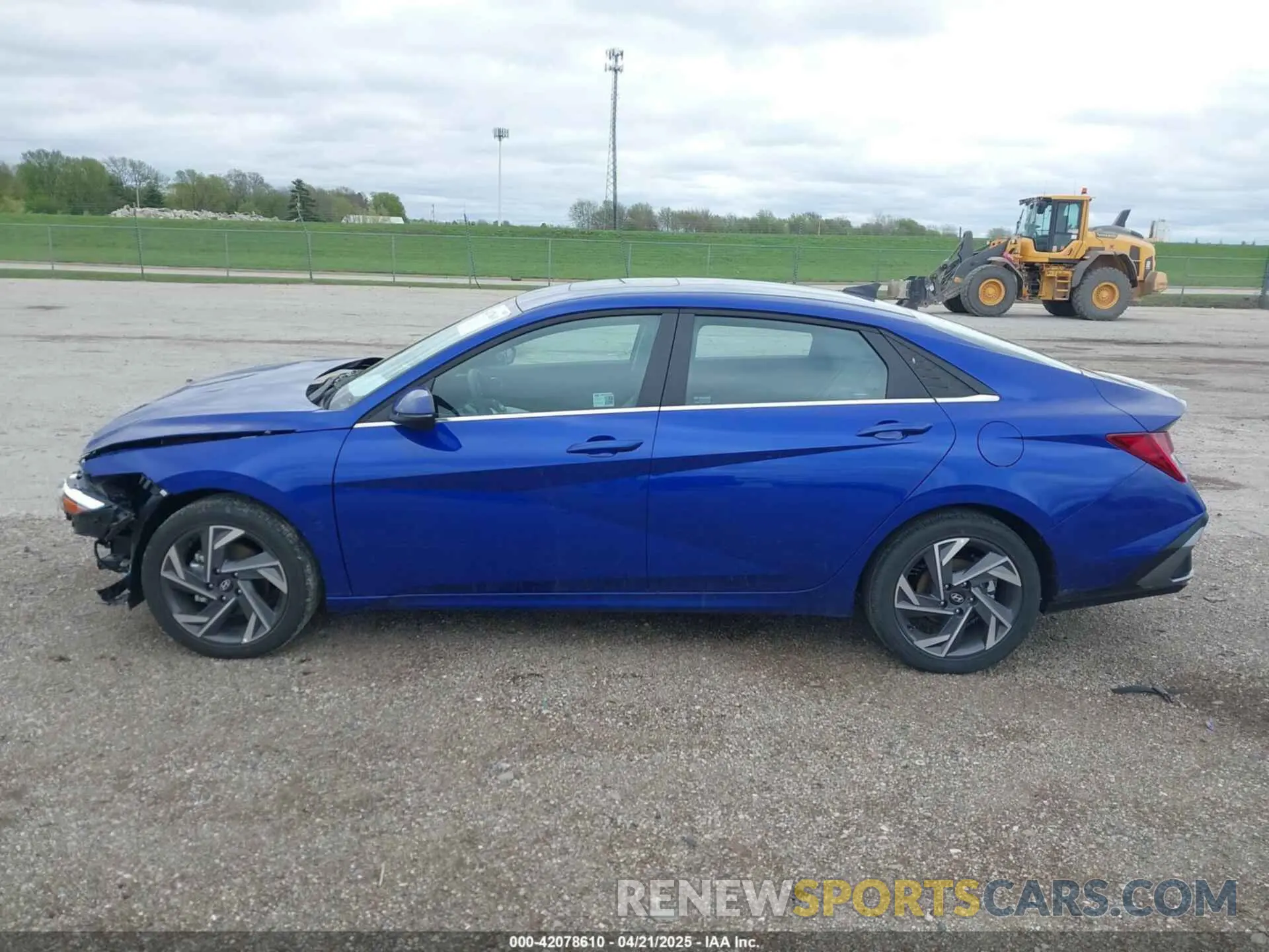 14 Photograph of a damaged car KMHLP4DG8SU894375 HYUNDAI ELANTRA 2025