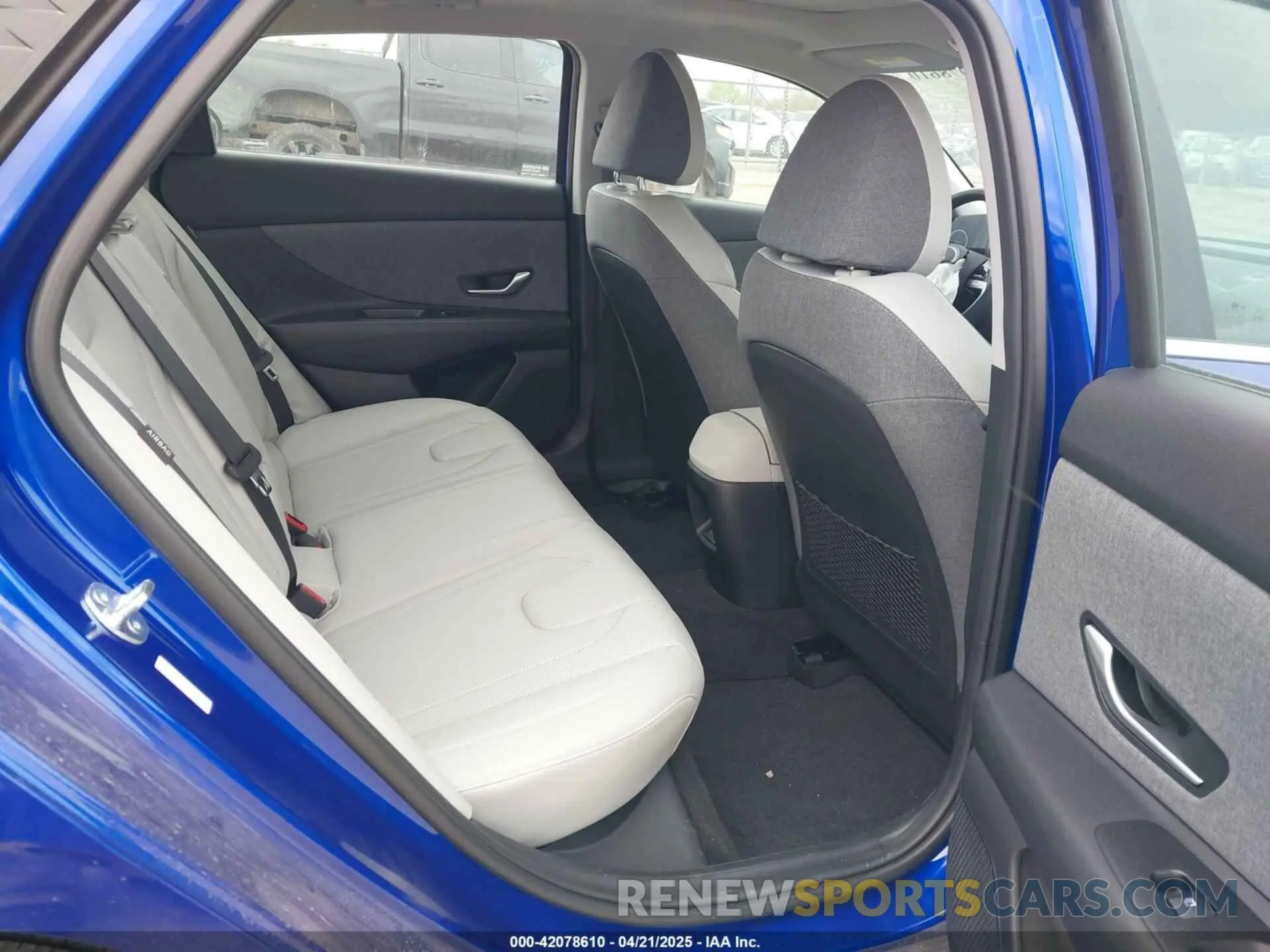 8 Photograph of a damaged car KMHLP4DG8SU894375 HYUNDAI ELANTRA 2025