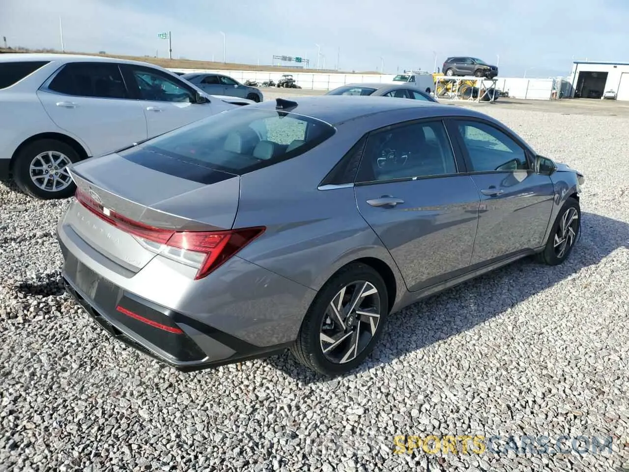3 Фотография поврежденного автомобиля KMHLP4DG9SU942417 HYUNDAI ELANTRA 2025
