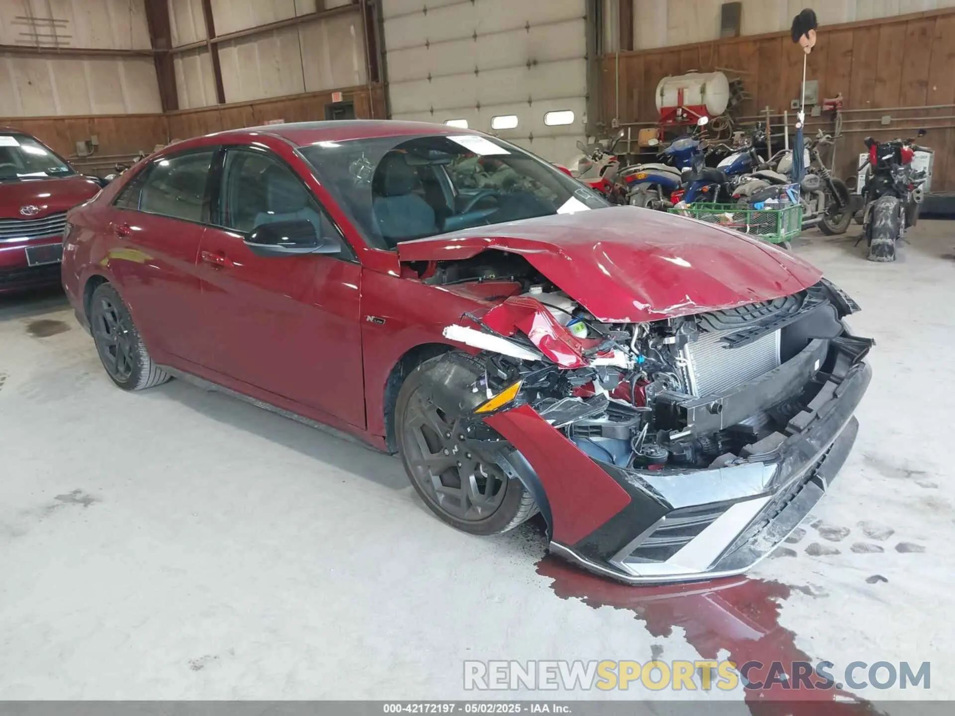 1 Photograph of a damaged car KMHLR4DF4SU907639 HYUNDAI ELANTRA 2025