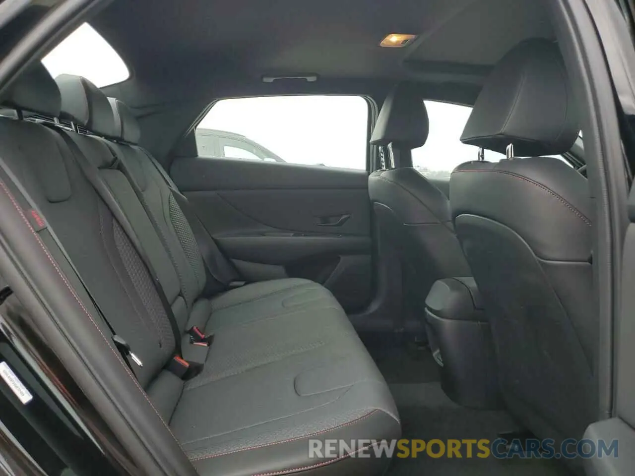11 Фотография поврежденного автомобиля KMHLR4DF5SU872495 HYUNDAI ELANTRA 2025