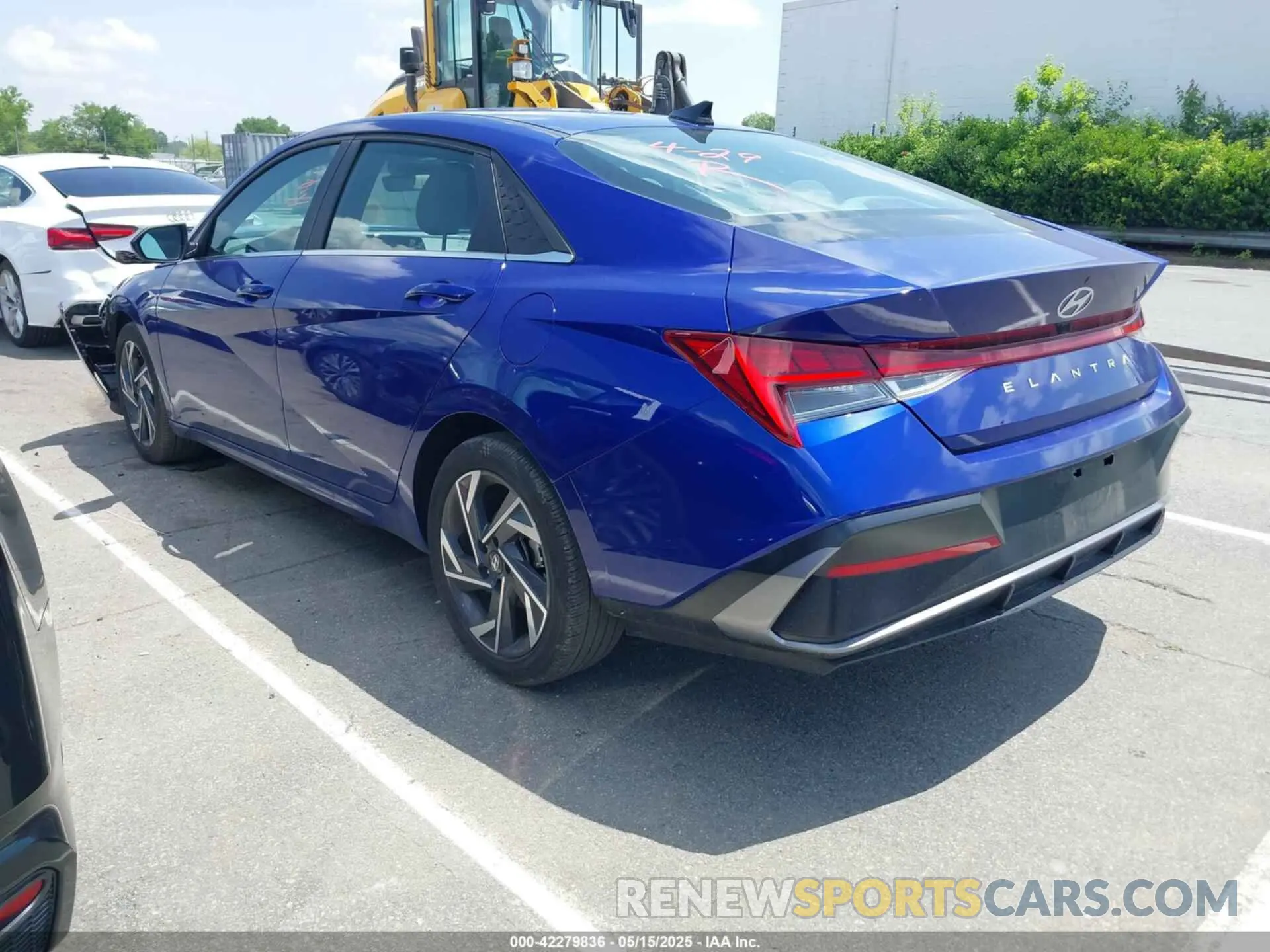 3 Фотография поврежденного автомобиля KMHLS4DG0SU856413 HYUNDAI ELANTRA 2025
