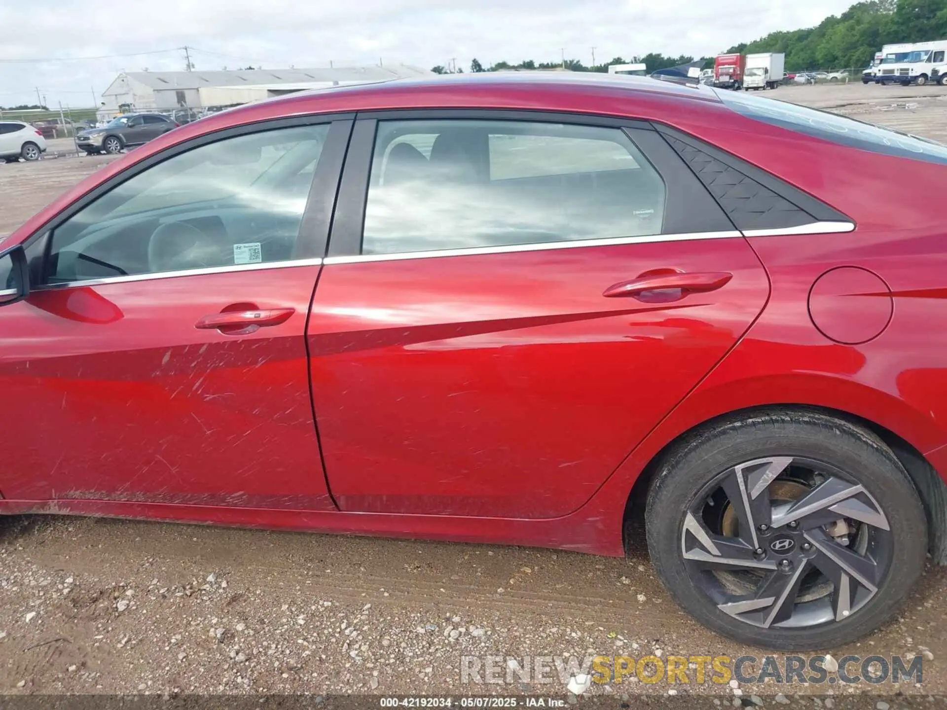14 Photograph of a damaged car KMHLS4DG0SU880288 HYUNDAI ELANTRA 2025