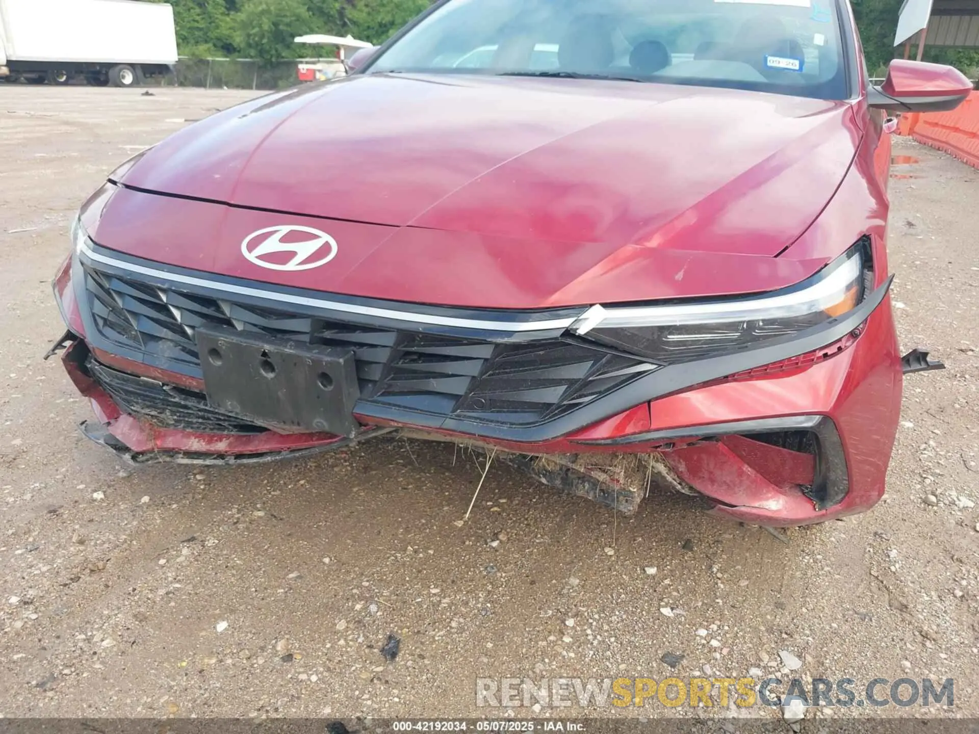 6 Photograph of a damaged car KMHLS4DG0SU880288 HYUNDAI ELANTRA 2025