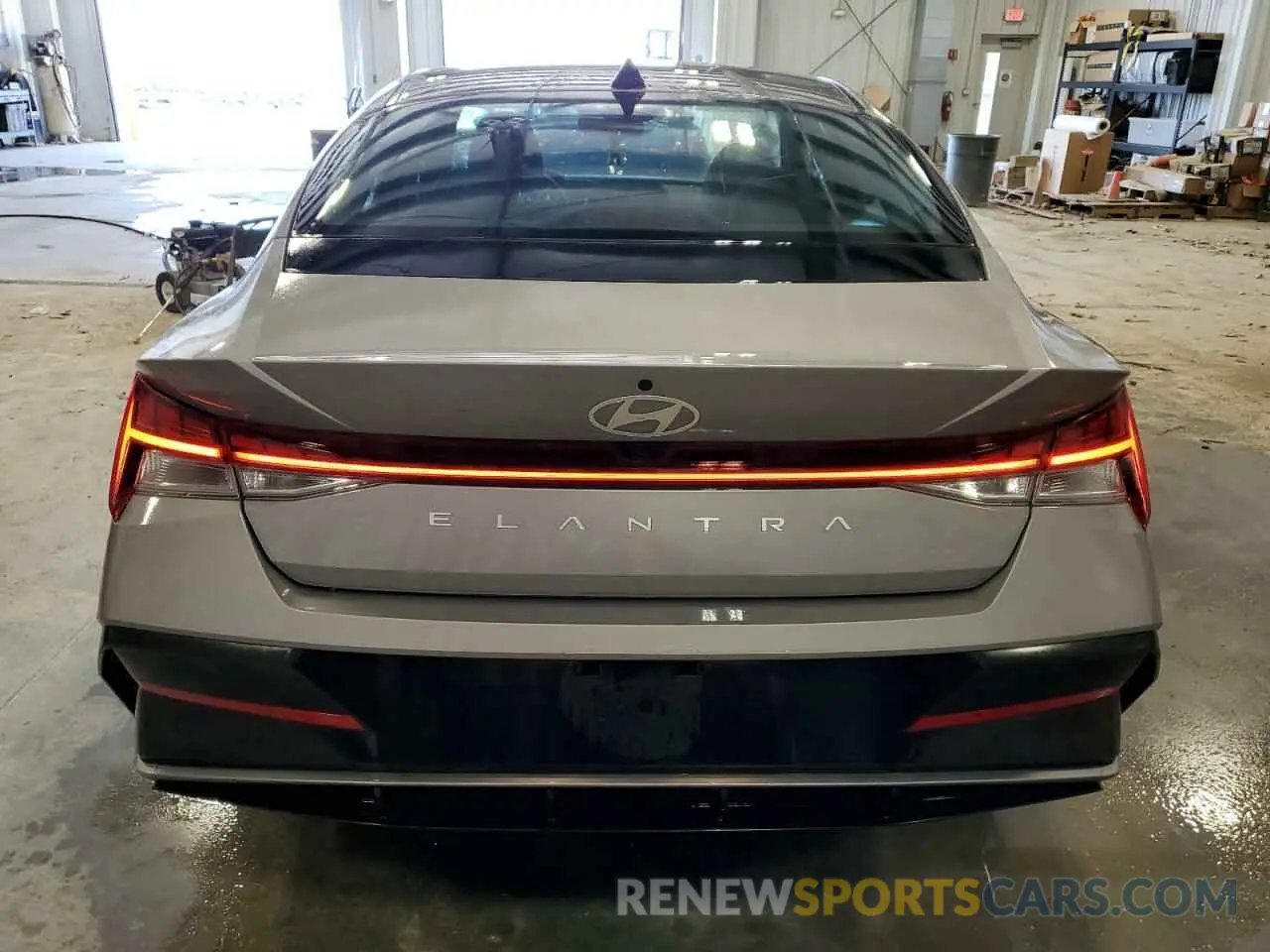 6 Photograph of a damaged car KMHLS4DG0SU909885 HYUNDAI ELANTRA 2025