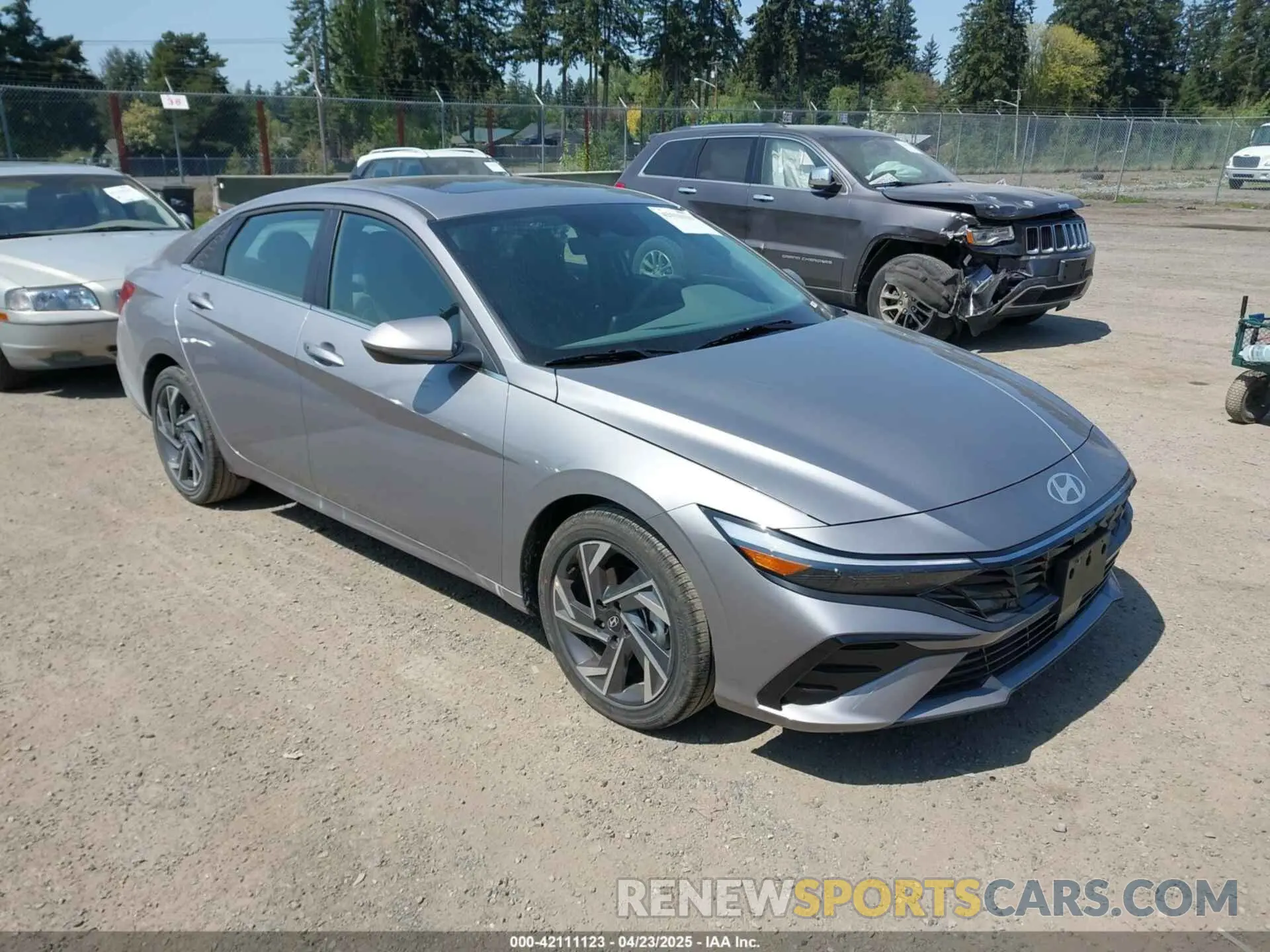 1 Фотография поврежденного автомобиля KMHLS4DG0SU985915 HYUNDAI ELANTRA 2025