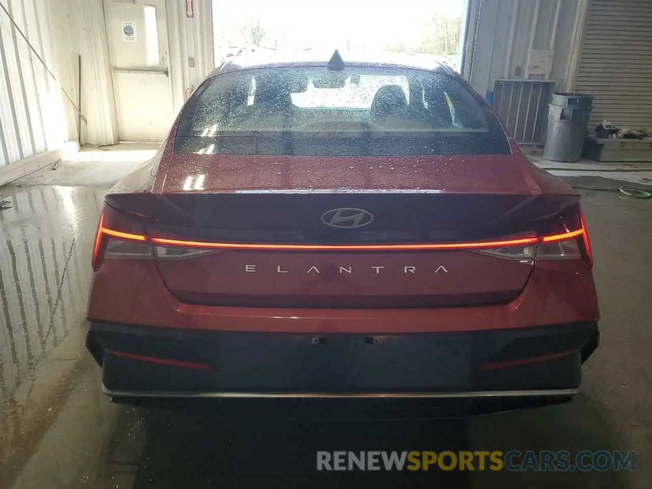 6 Фотография поврежденного автомобиля KMHLS4DG2SU892992 HYUNDAI ELANTRA 2025