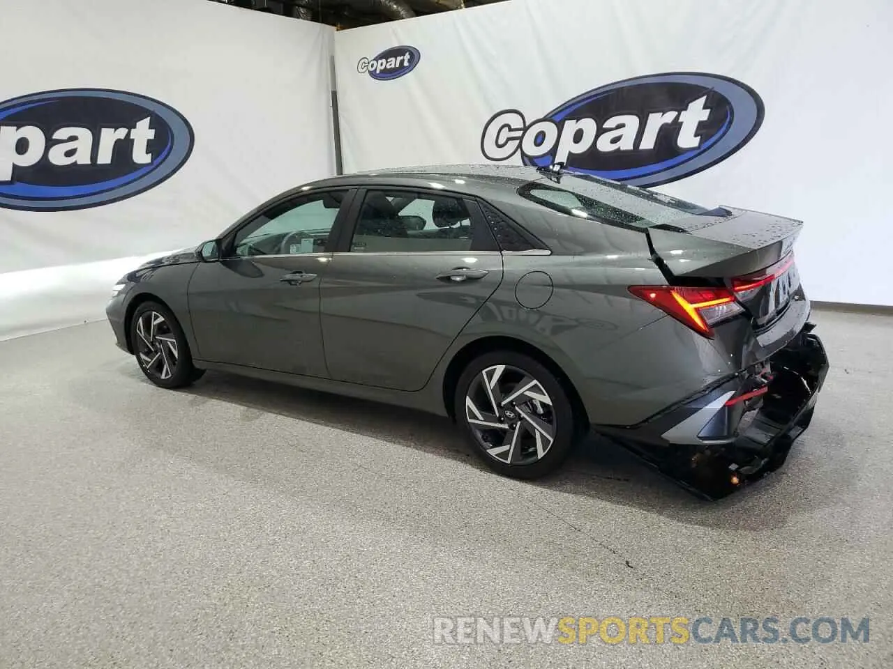 2 Photograph of a damaged car KMHLS4DG2SU907426 HYUNDAI ELANTRA 2025