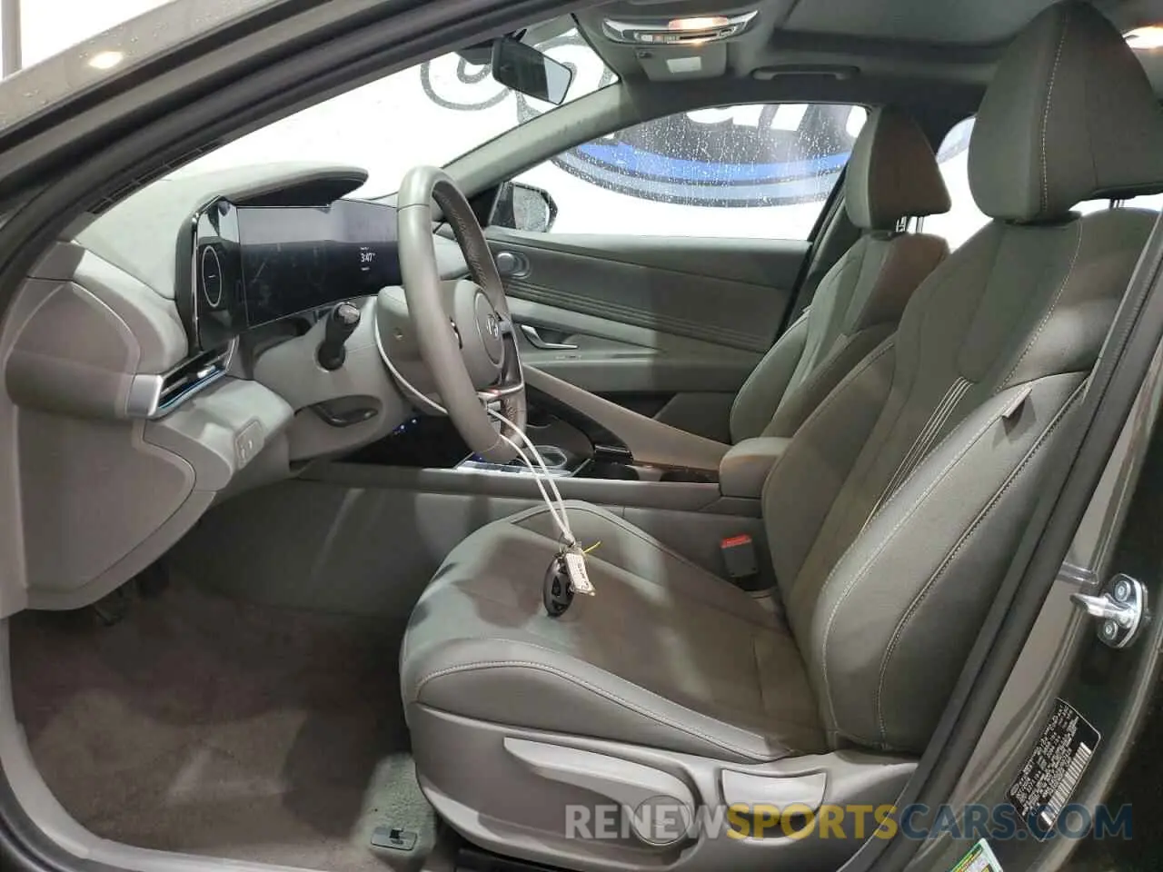 7 Photograph of a damaged car KMHLS4DG2SU907426 HYUNDAI ELANTRA 2025