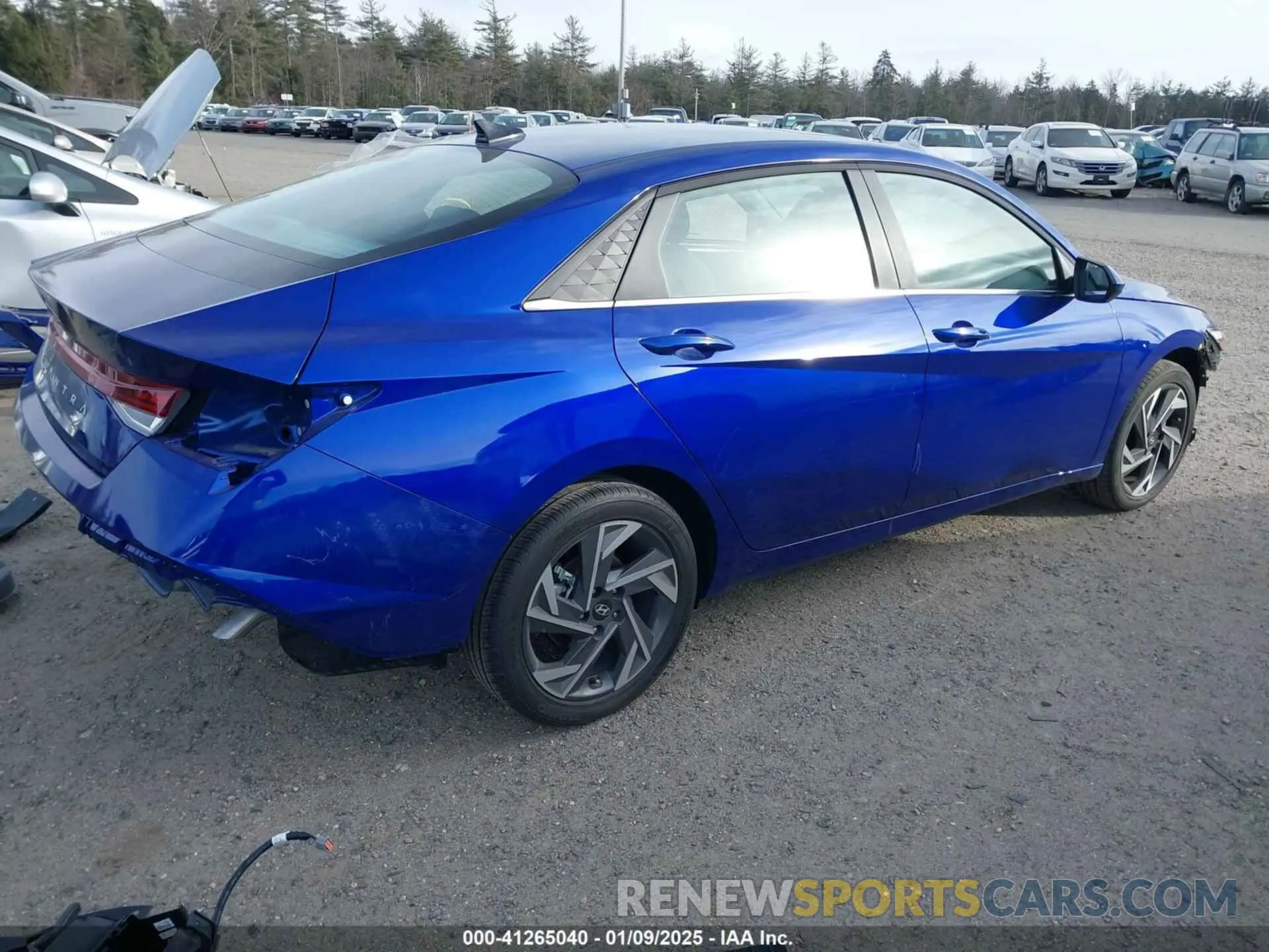 4 Photograph of a damaged car KMHLS4DG3SU860858 HYUNDAI ELANTRA 2025